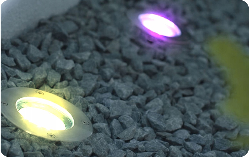 HALOGEN OCZKO LAMPA OPRAWA PODJAZDOWA RGB+PILOT x4 Moc 3 W