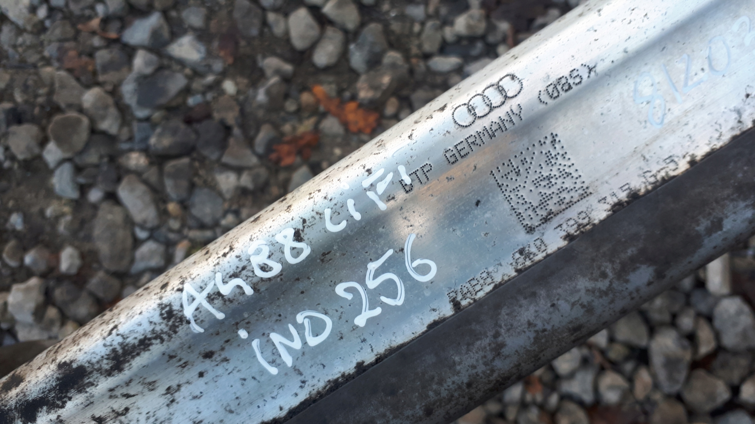 A4 B8 LIFT subframe axle beam axle beam front 8K0399315G A5
