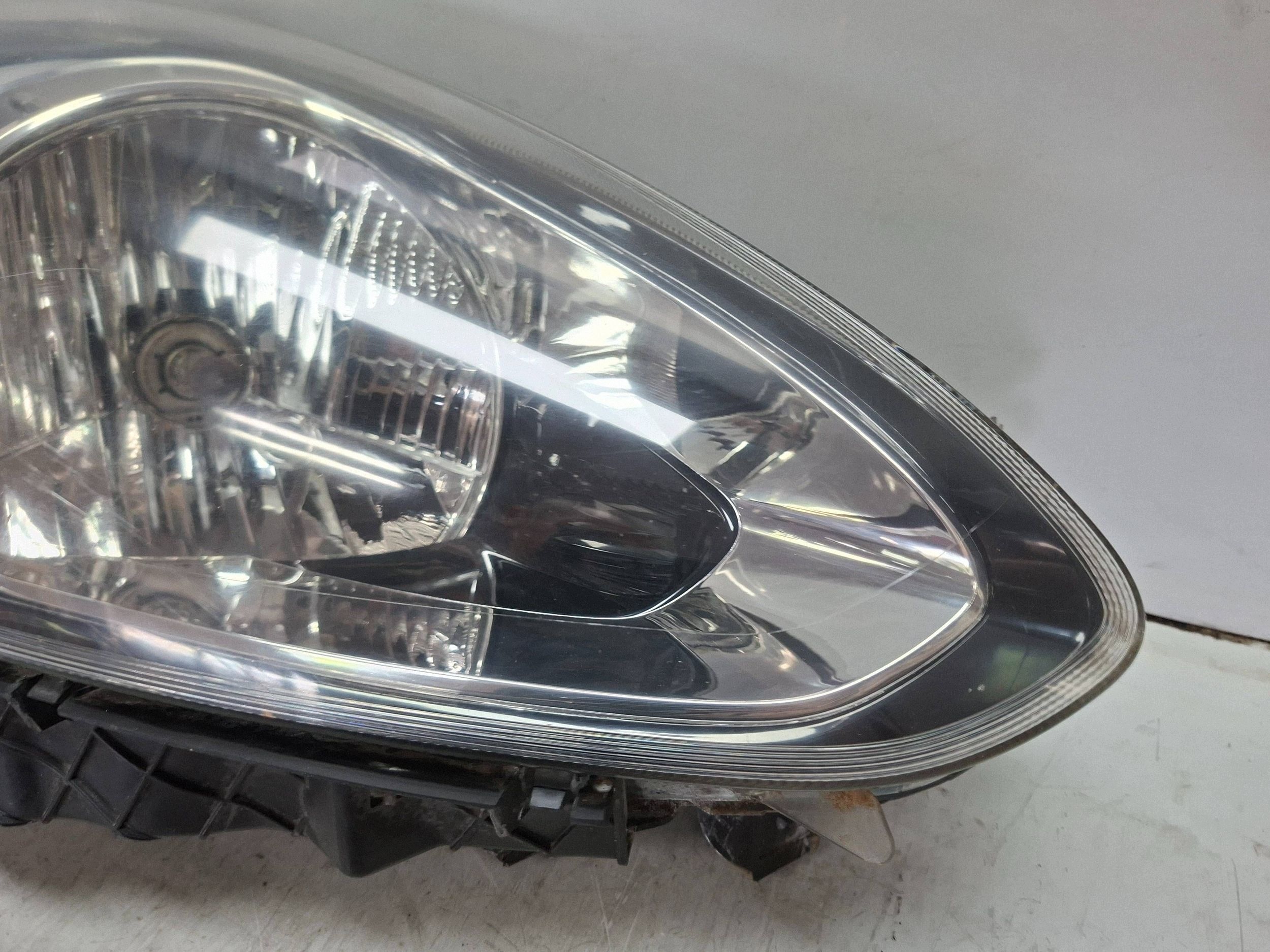 light front right 89102045 FIAT PUNTO EVO 2009