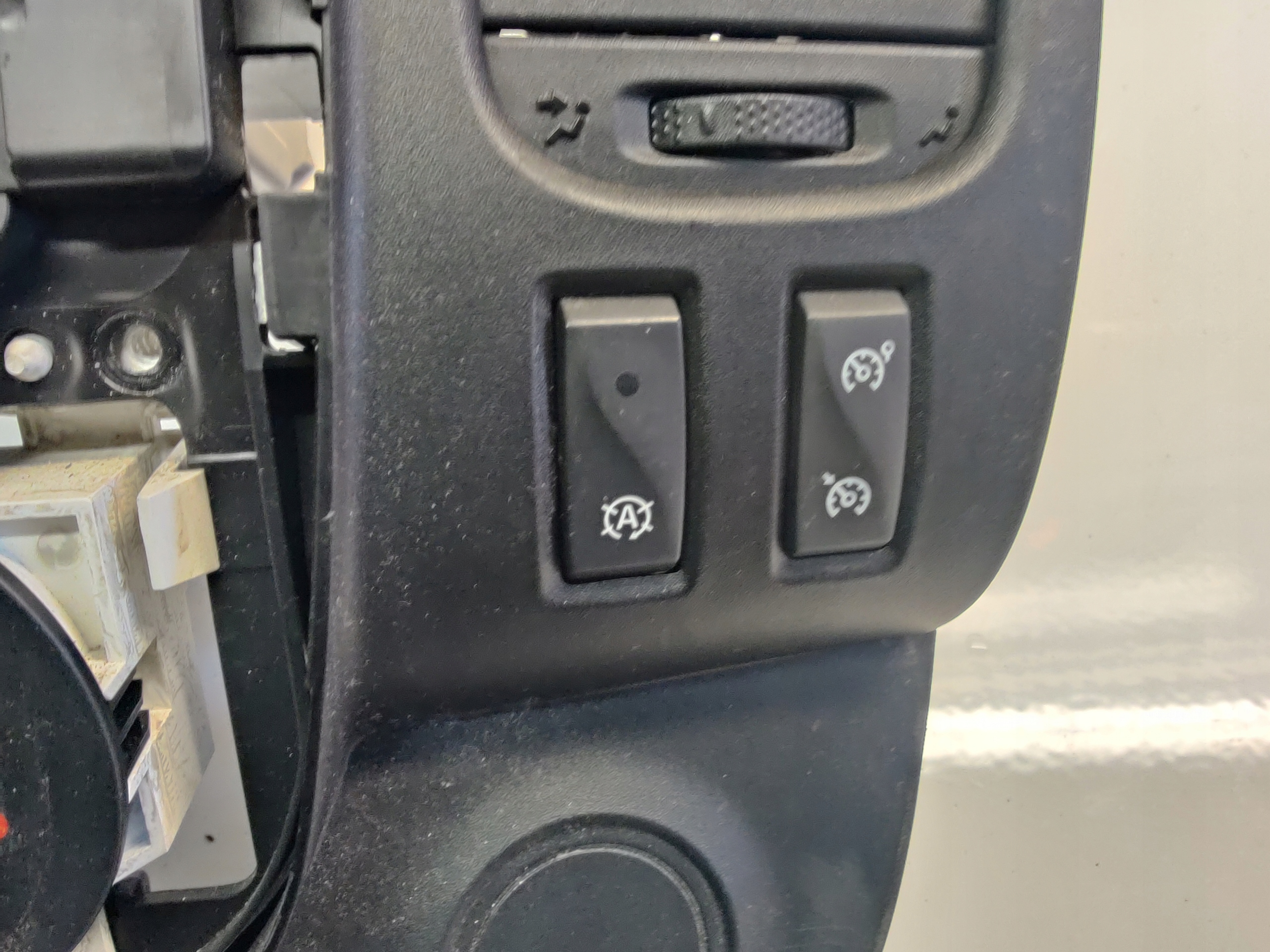 RENAULT TRAFIC III OPEL VIVARO PANEL RADIA BOCCHETTE 93452450