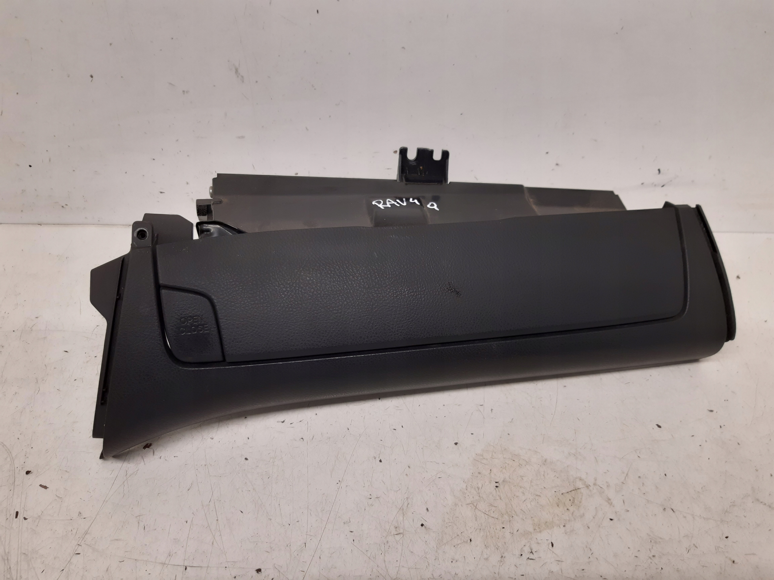 Handschuhfach 5544142020 Toyota RAV4