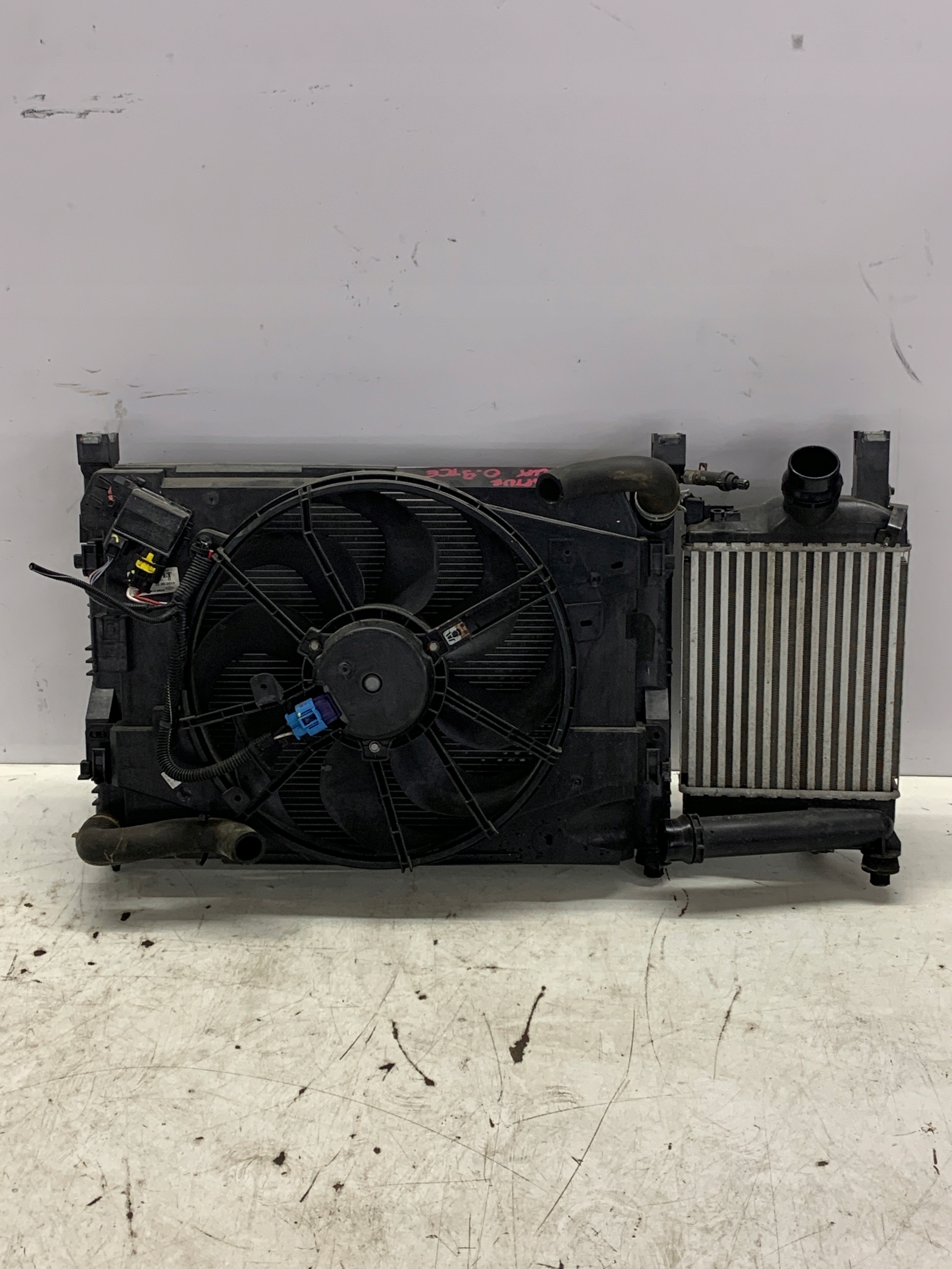 chladič ventilátor intercooler RENAULT CAPTUR LIFT 0.9 TCE 17-19