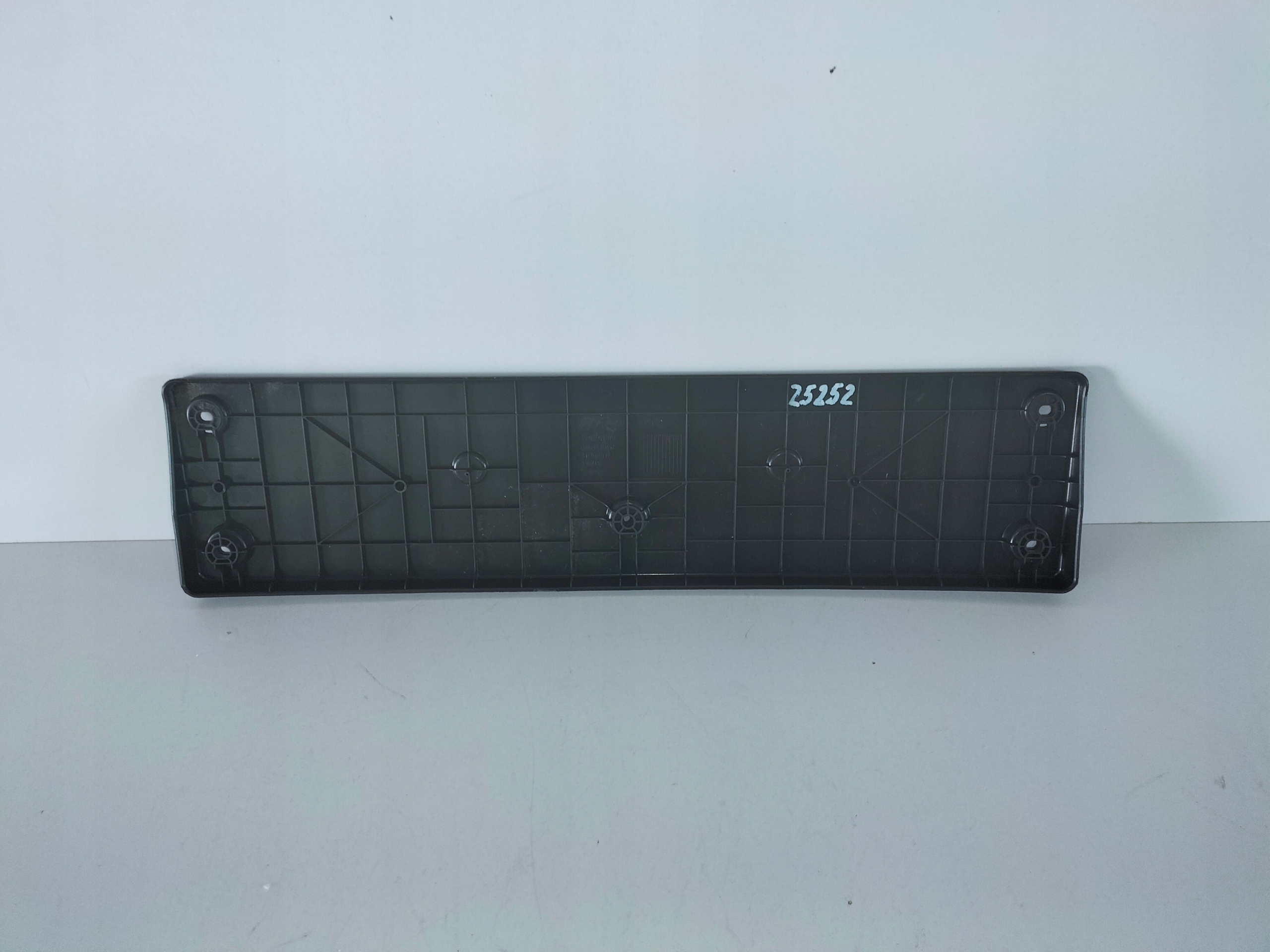 pad below tablice front HYUNDAI KONA LIFT 20