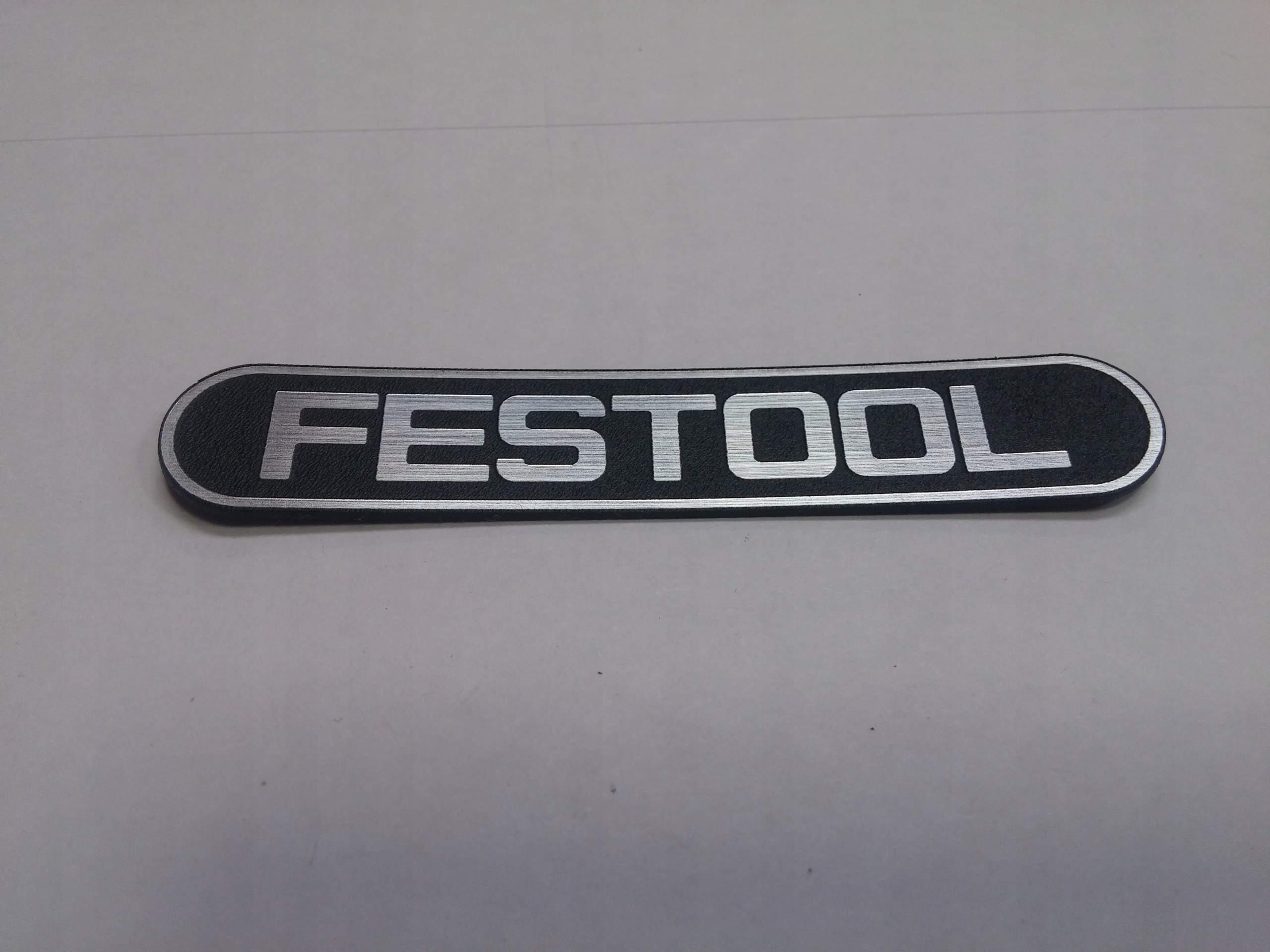 

Festool naklejka emblemat 164 x 30 mm * Srebrna
