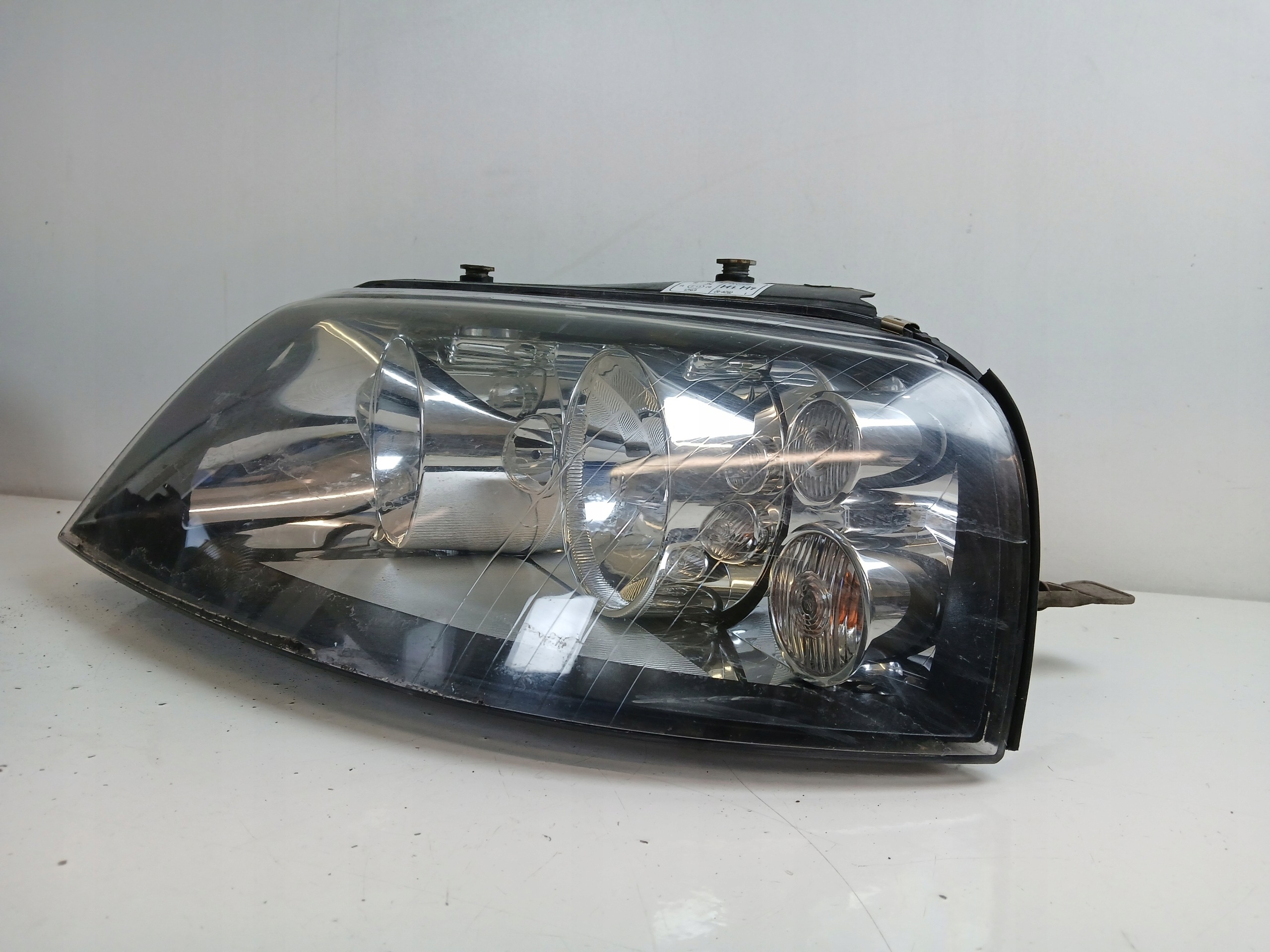 VW SHARAN and LIFT ALHAMBRA light left right front KOMPLET CIEMNA