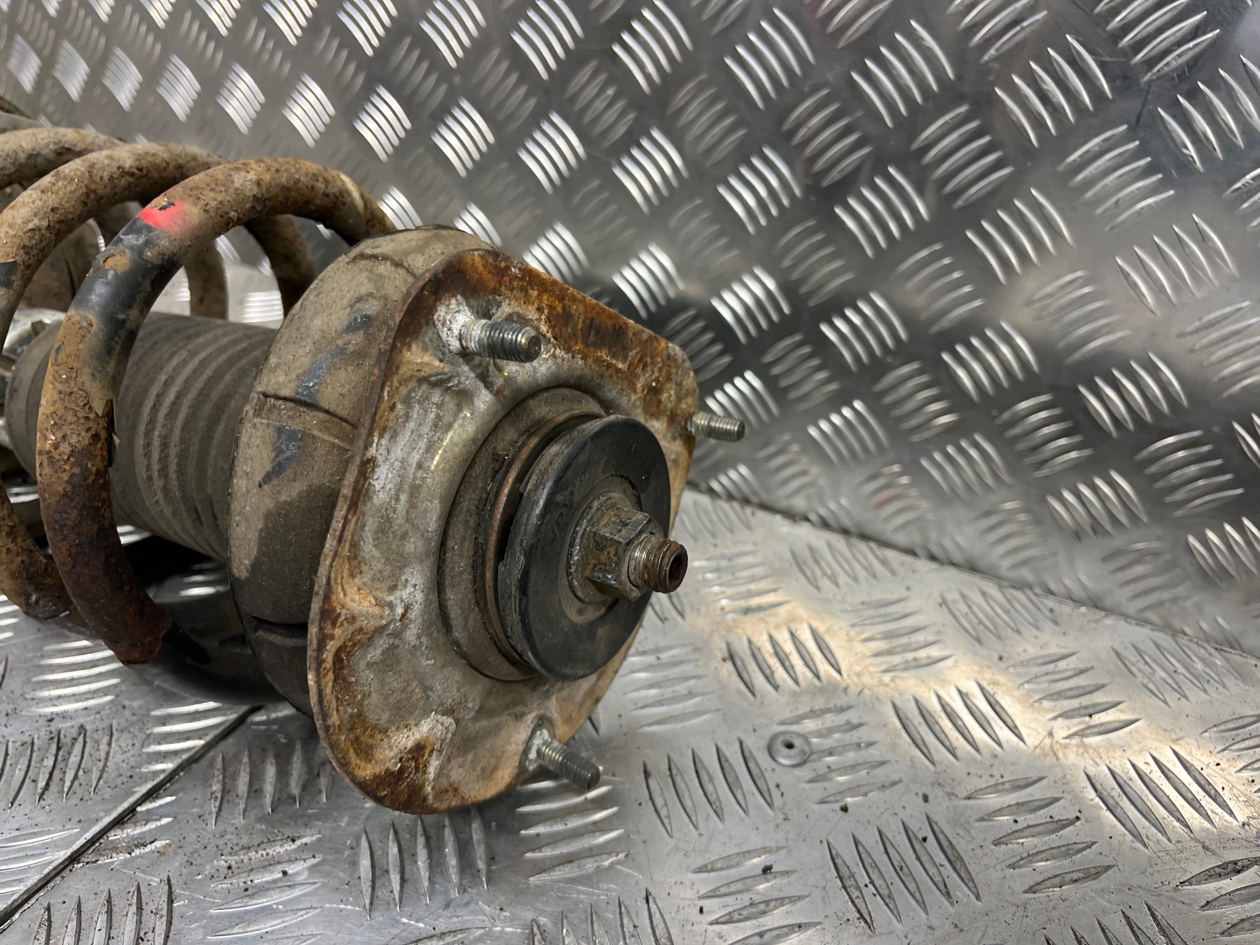 MCPERSON left front front VOLVO XC90 MGA-5964