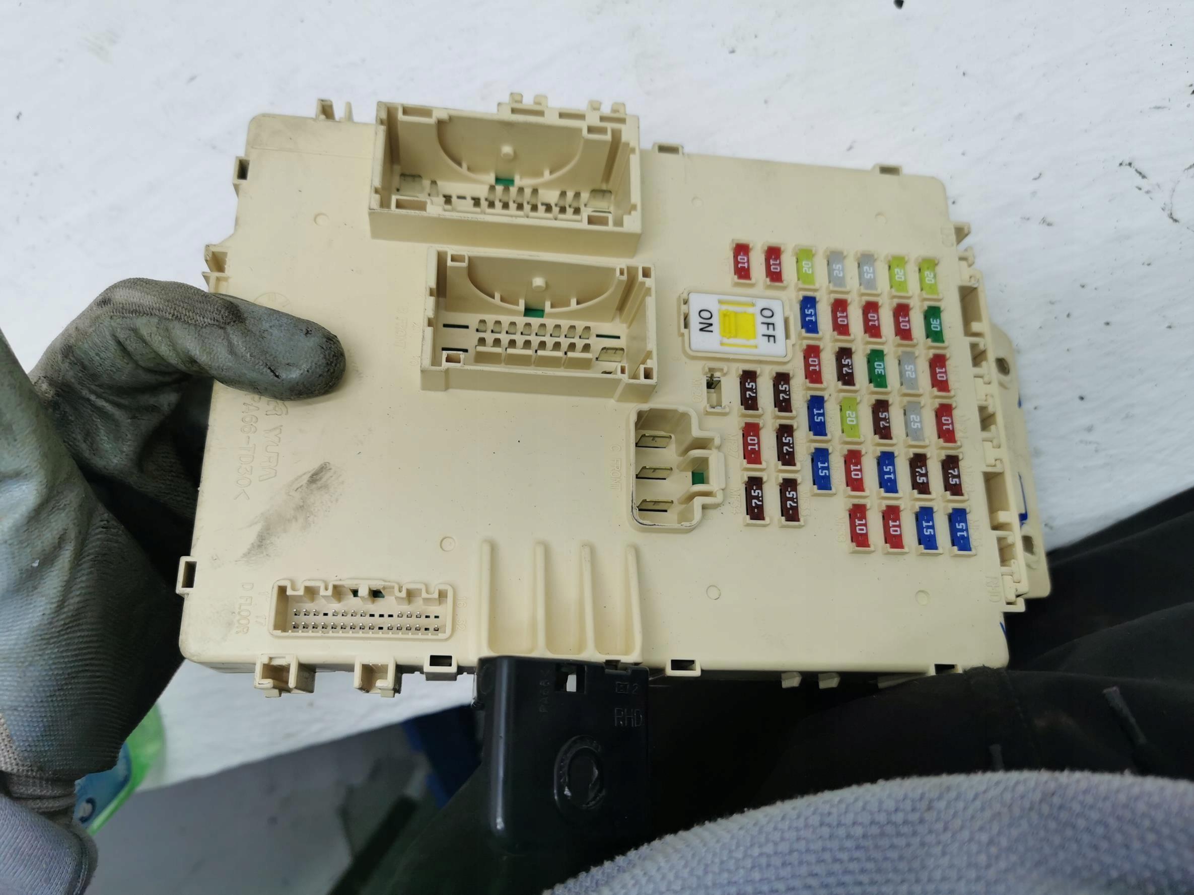 compartment BSI HYUNDAI I40 1.7 CRDi 91950-3Z021
