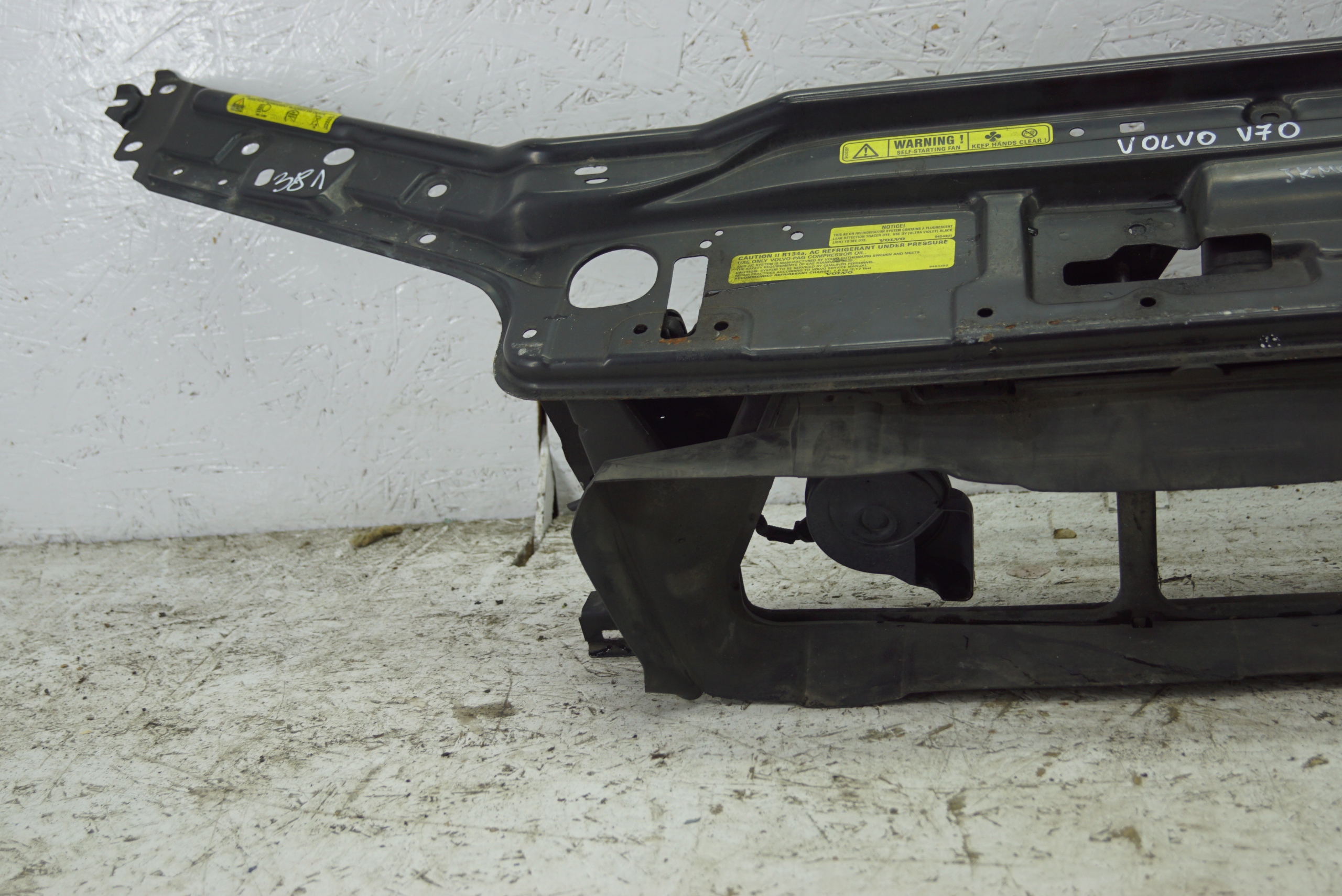 support panel for radiators pillar iron VOLVO V70 XC70