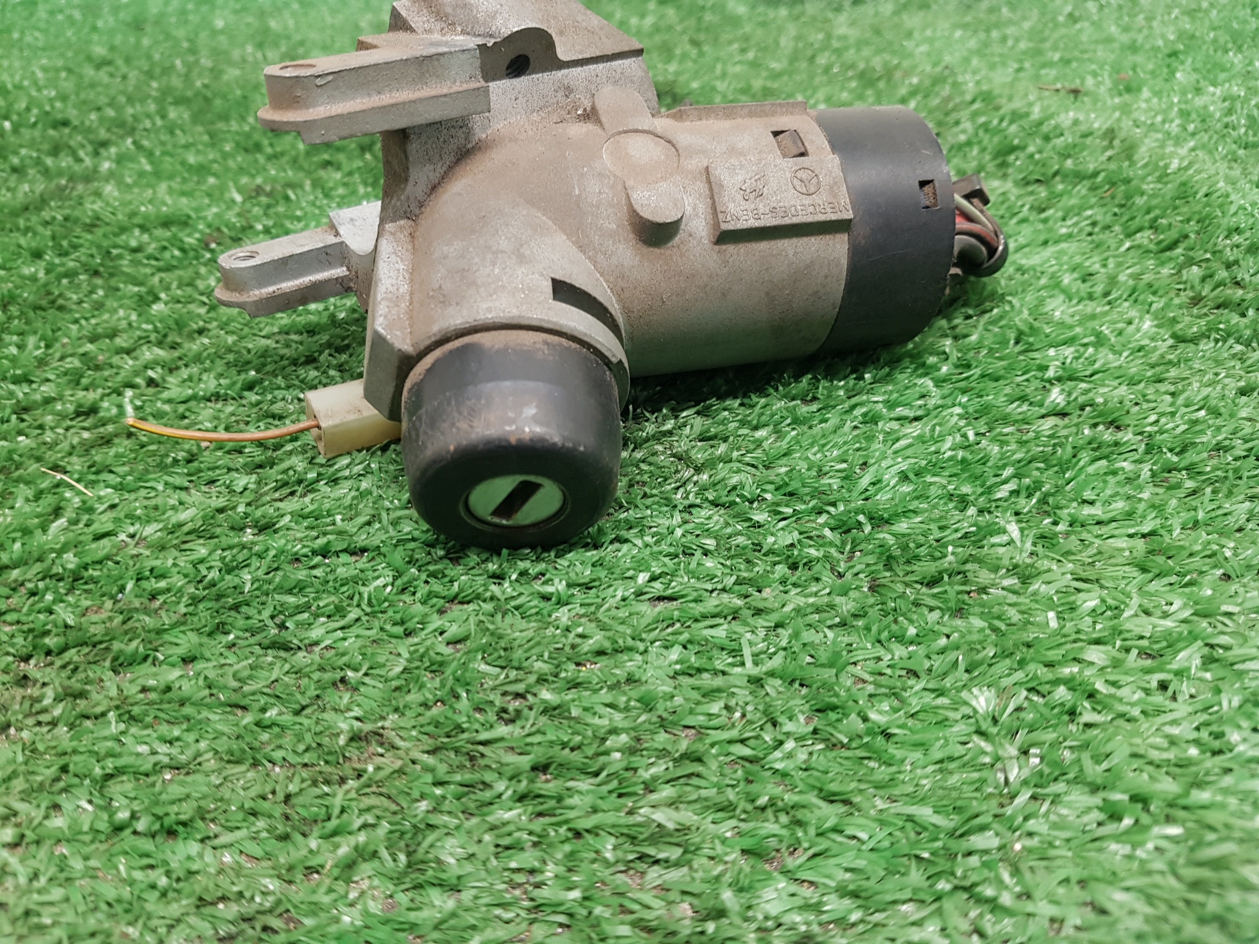 ignition Z with key VOLKSWAGEN LT A0005458808