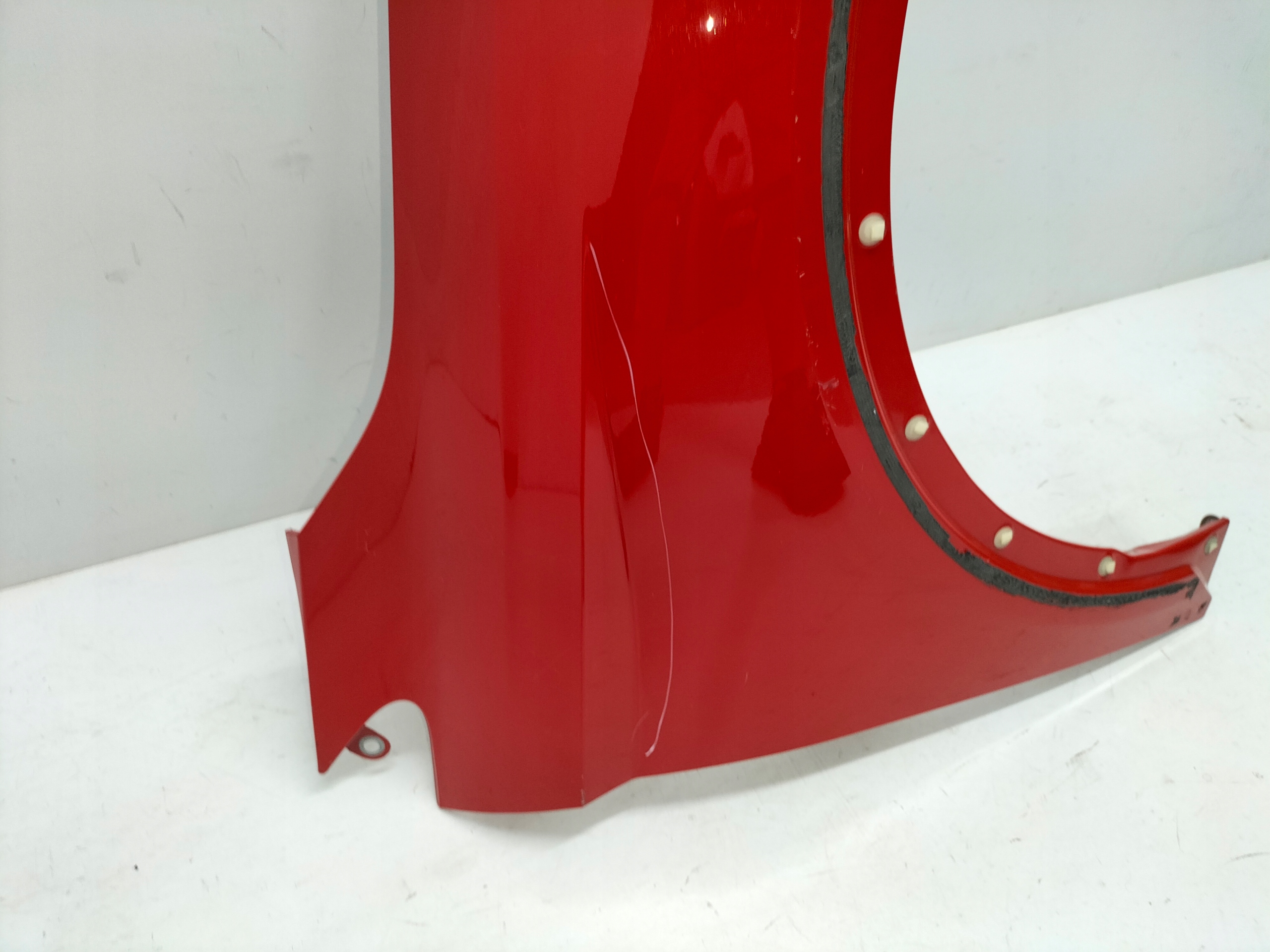 fender front front right SEAT ARONA 17