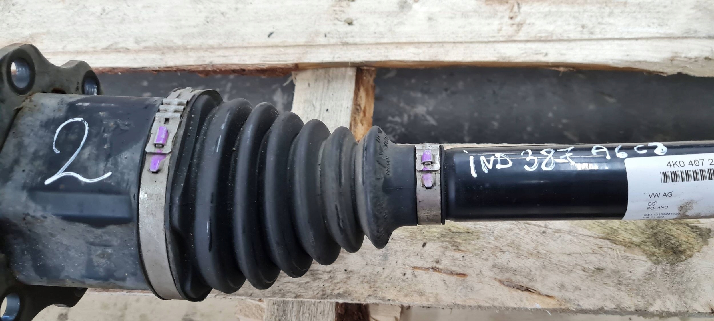 A6 C8 4K semi-axis semi-axis left right 2.0 TFSI HYBRYDA 4K0407271G A7 4K