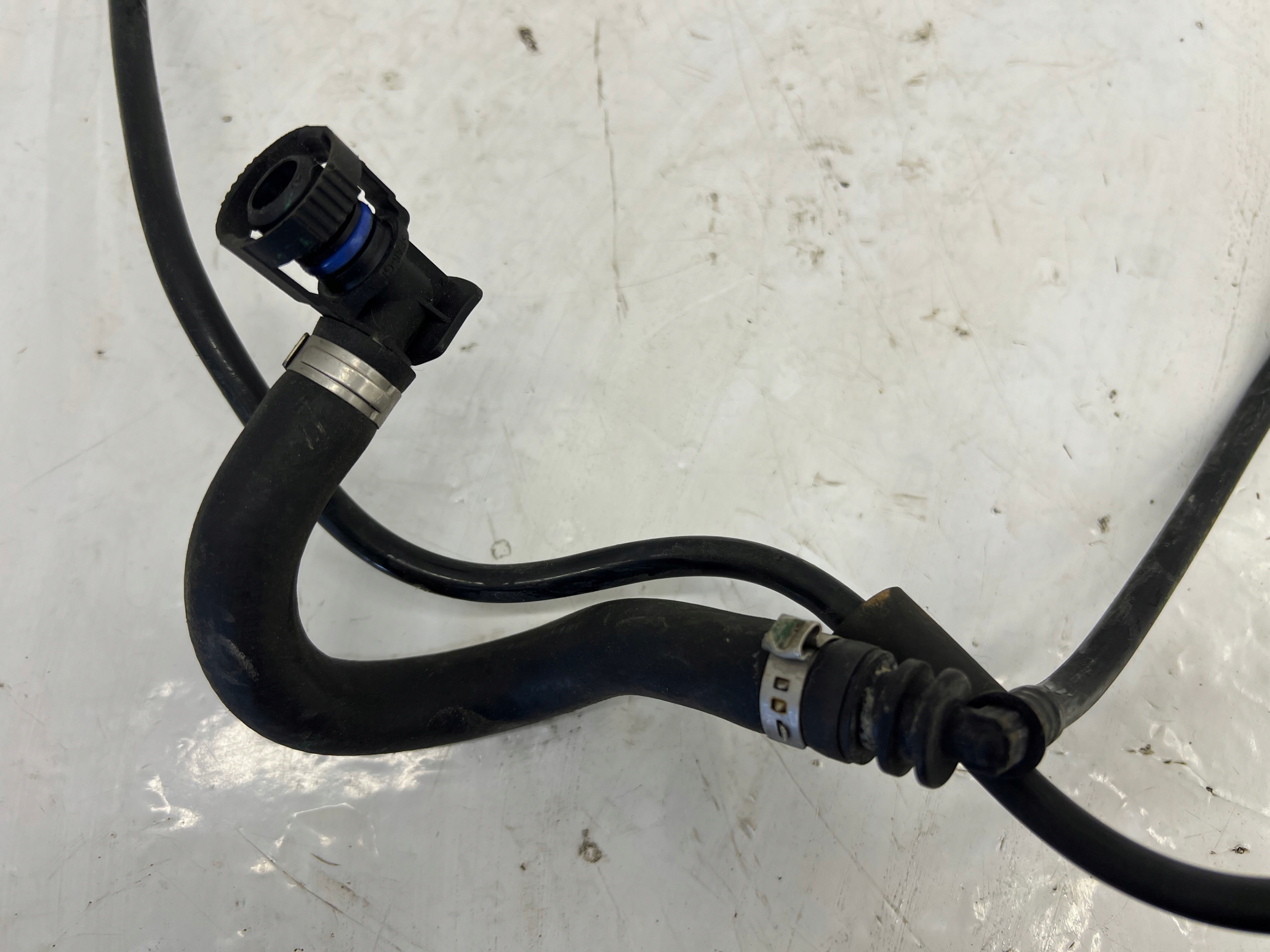 BMW E70 X5 prijenos vakum serva 177650-10