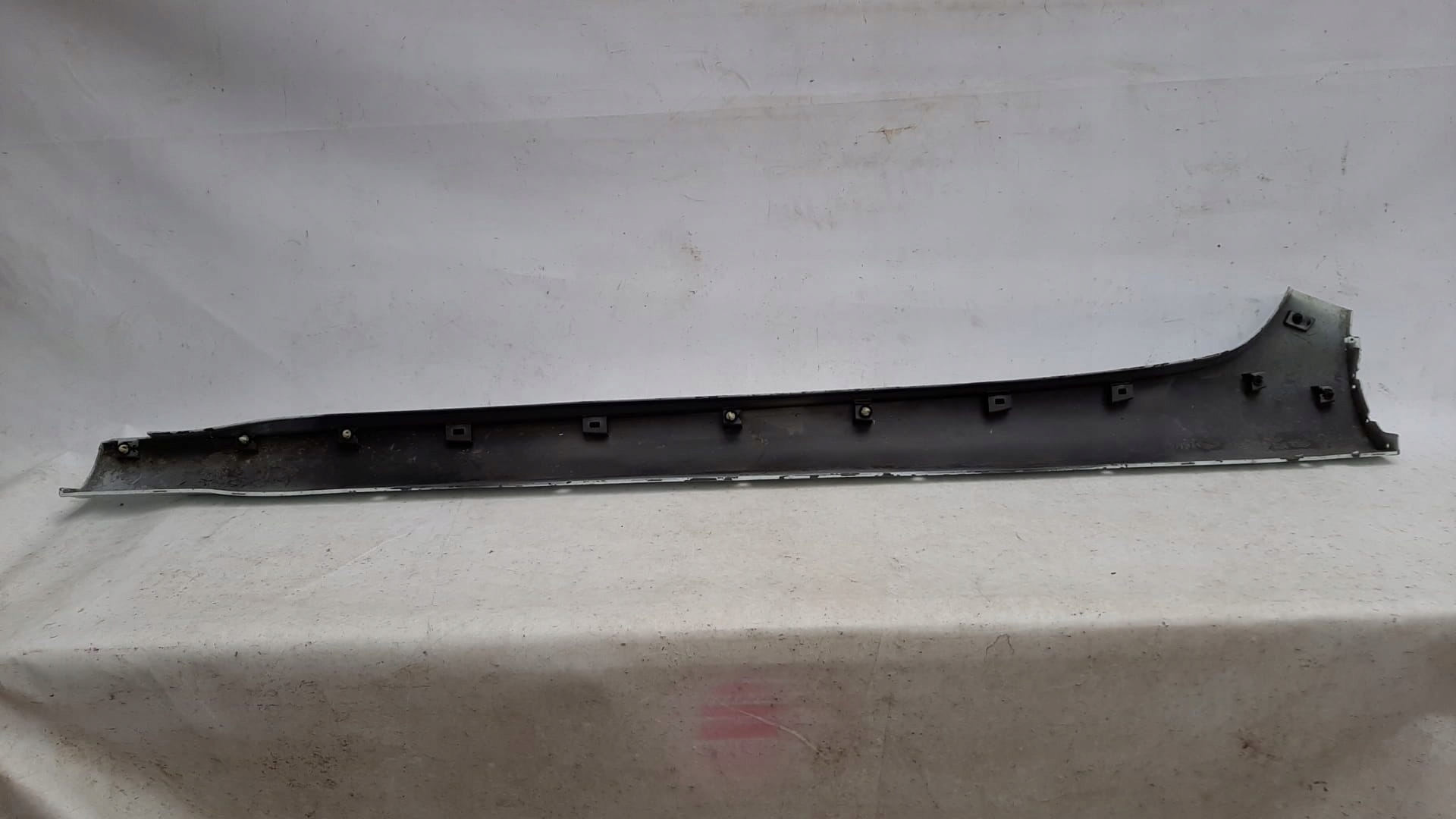 RENAULT ZOE 12- threshold right moulding threshold right 764263059R