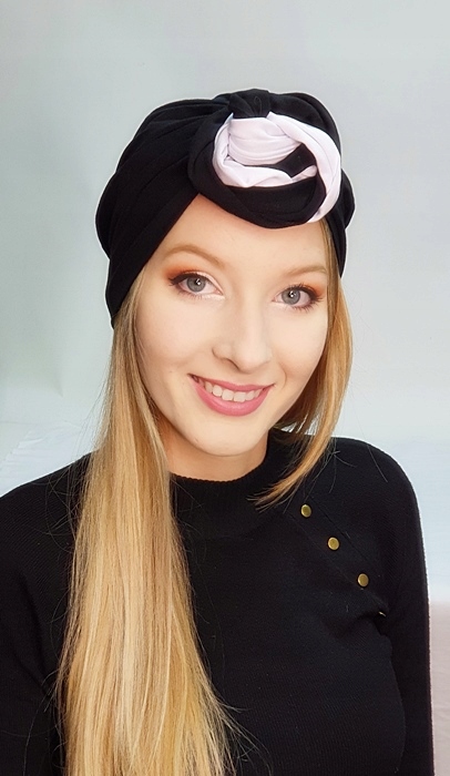 Turban Sejla czarno-biała chusta marszczona bez wzoru dla każdej kobiety EAN (GTIN) 5904533837070