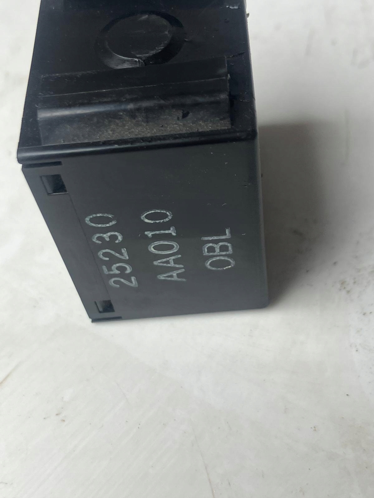 module relay NISSAN MICRA K14 0.9 TCE 25230-AA010