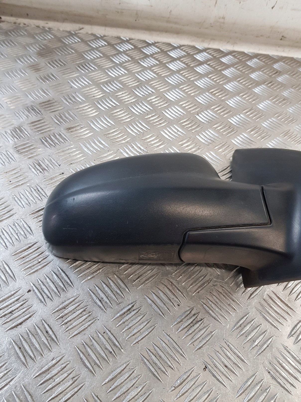 mirror manually right CHEVROLET AVEO T250 08R- EUROPA