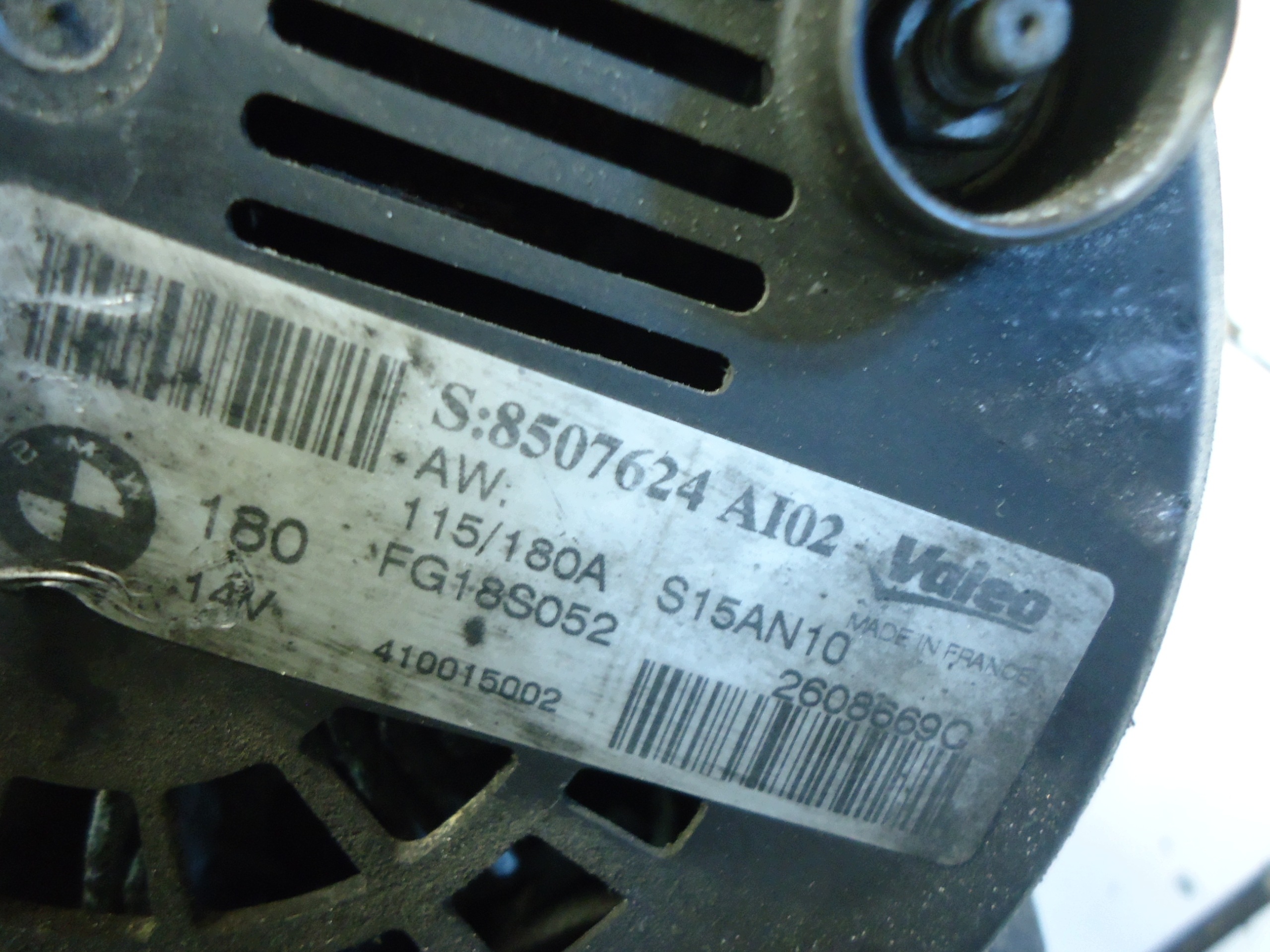 BMW 1 E87 2.0D 177KM 2008 N47D20C alternator 8507624