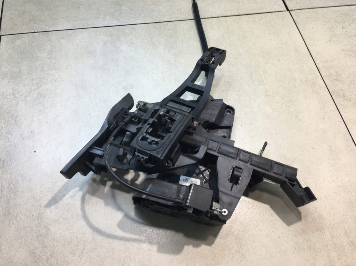 lock door right rear part FOCUS C-MAX 3M5AR26412BN 6 PIN