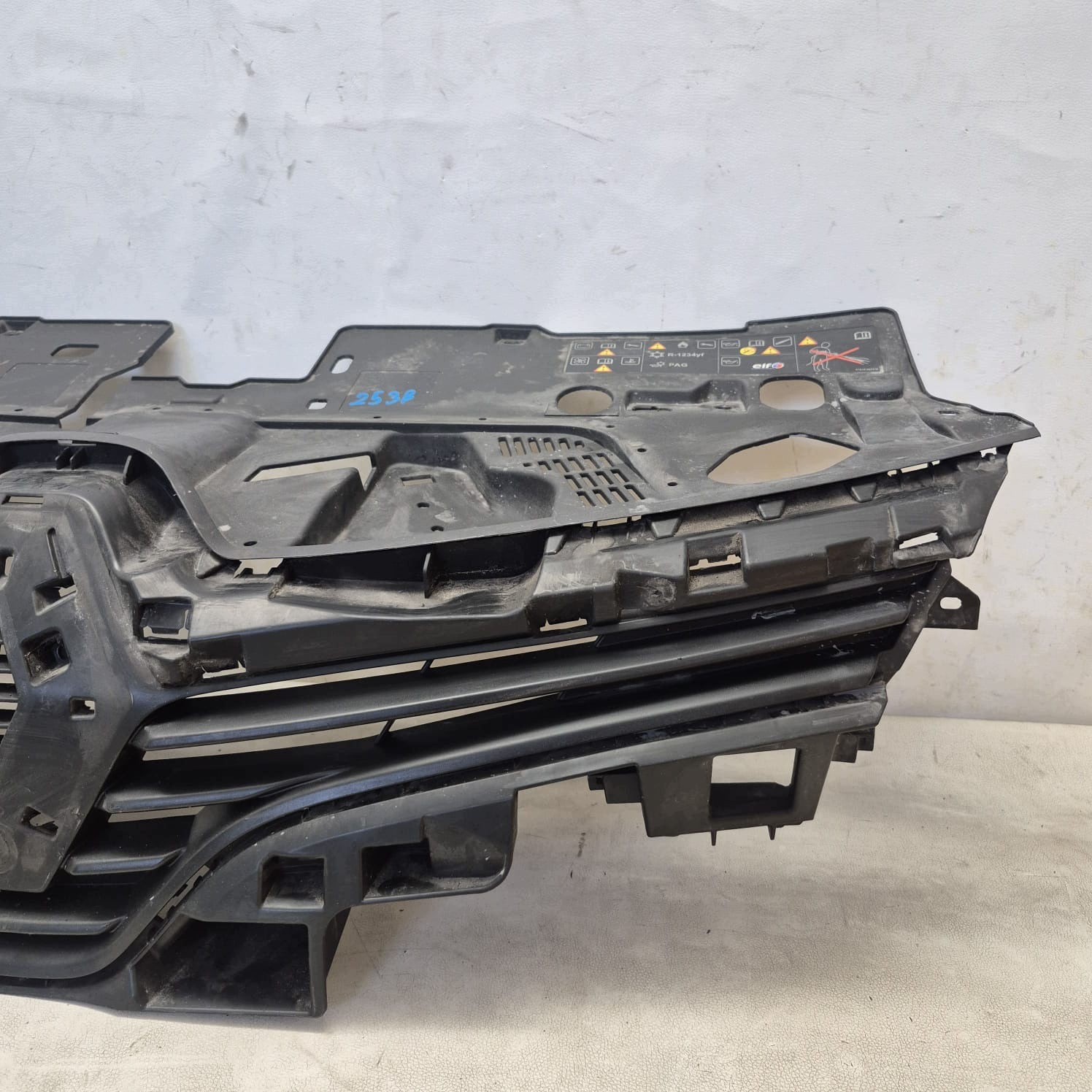 RENAULT CLIO IV 4 LIFT 16-20 grill grille