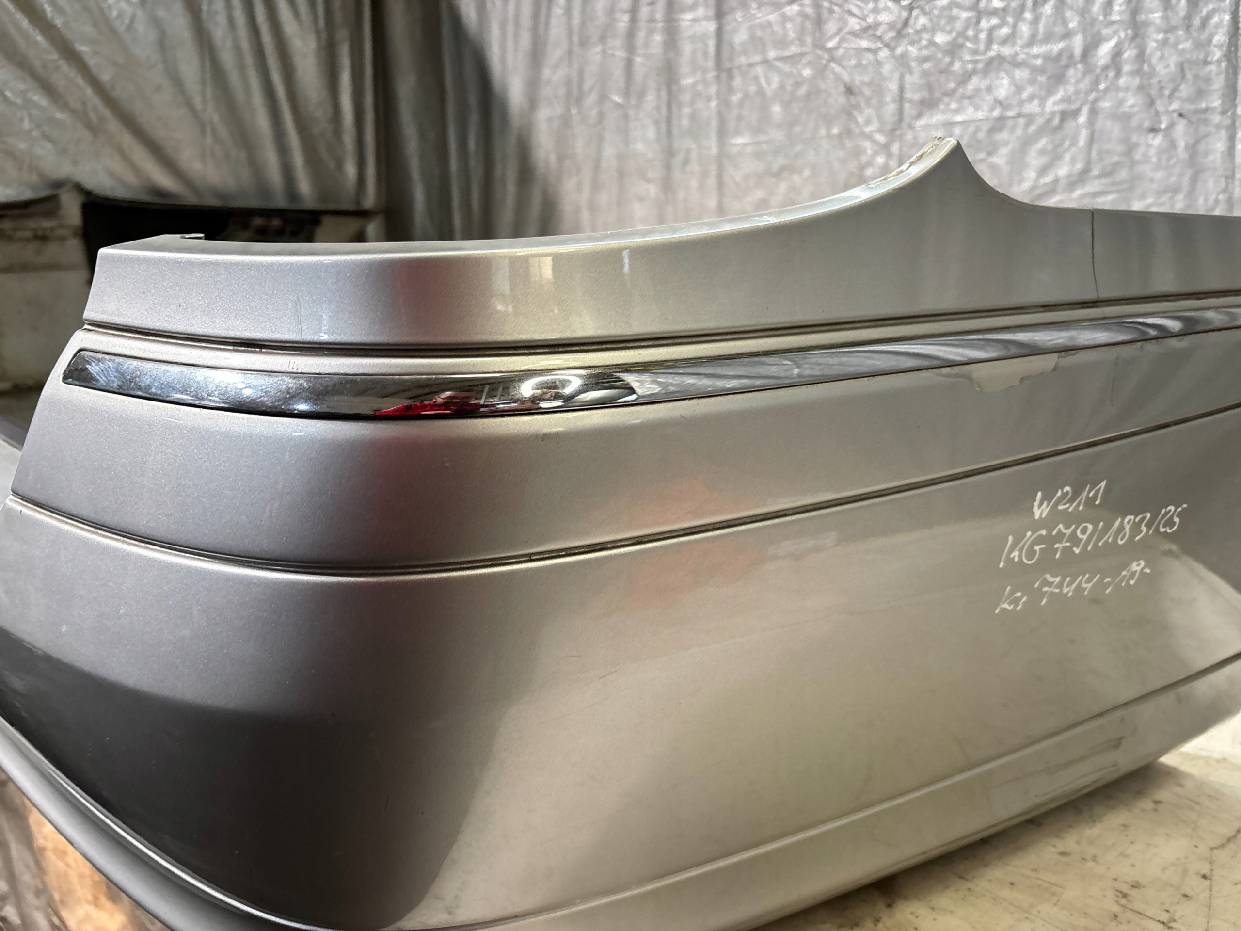 bumper rear Mercedes W211 kombi k: 744
