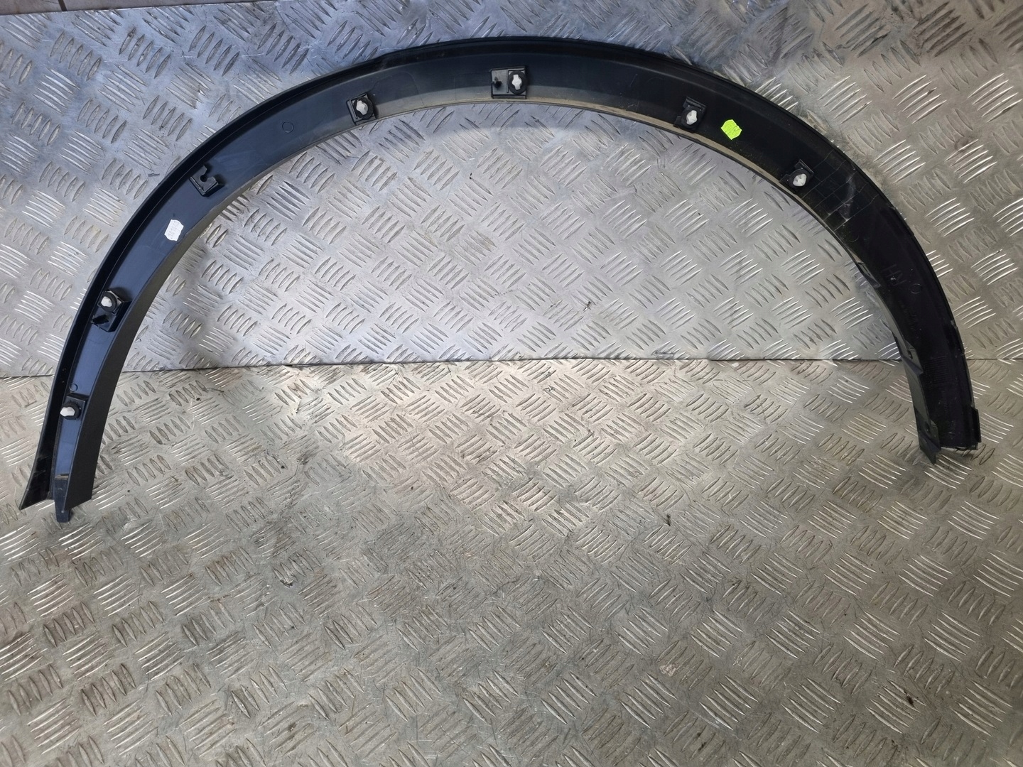 FORD KUGA MK3 20 R LISTWA PRAWA TYŁ LV4B-S286D02-A Producent części Ford OE