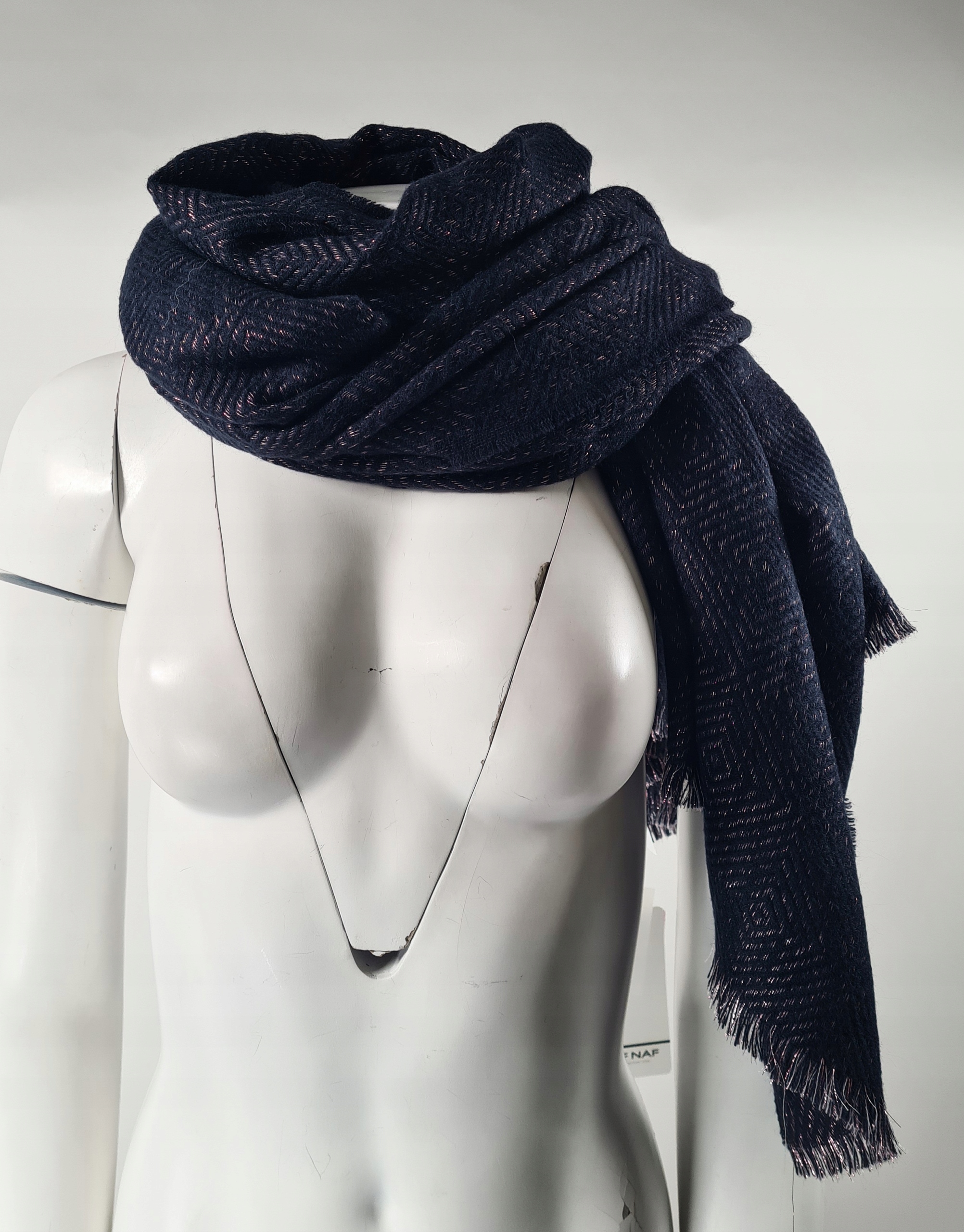 Naf Naf LHNX02A8 Szalik Marka NAF NAF