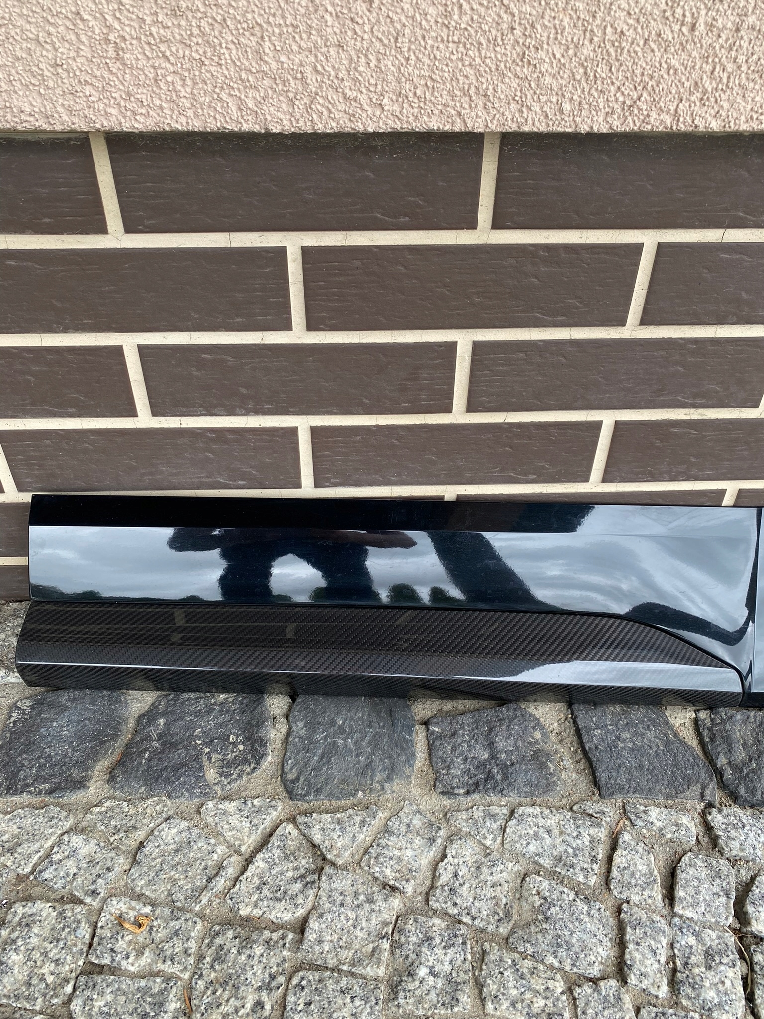 LISTWA DRZWI LEWY TYŁ AUDI Q5 80A CARBON