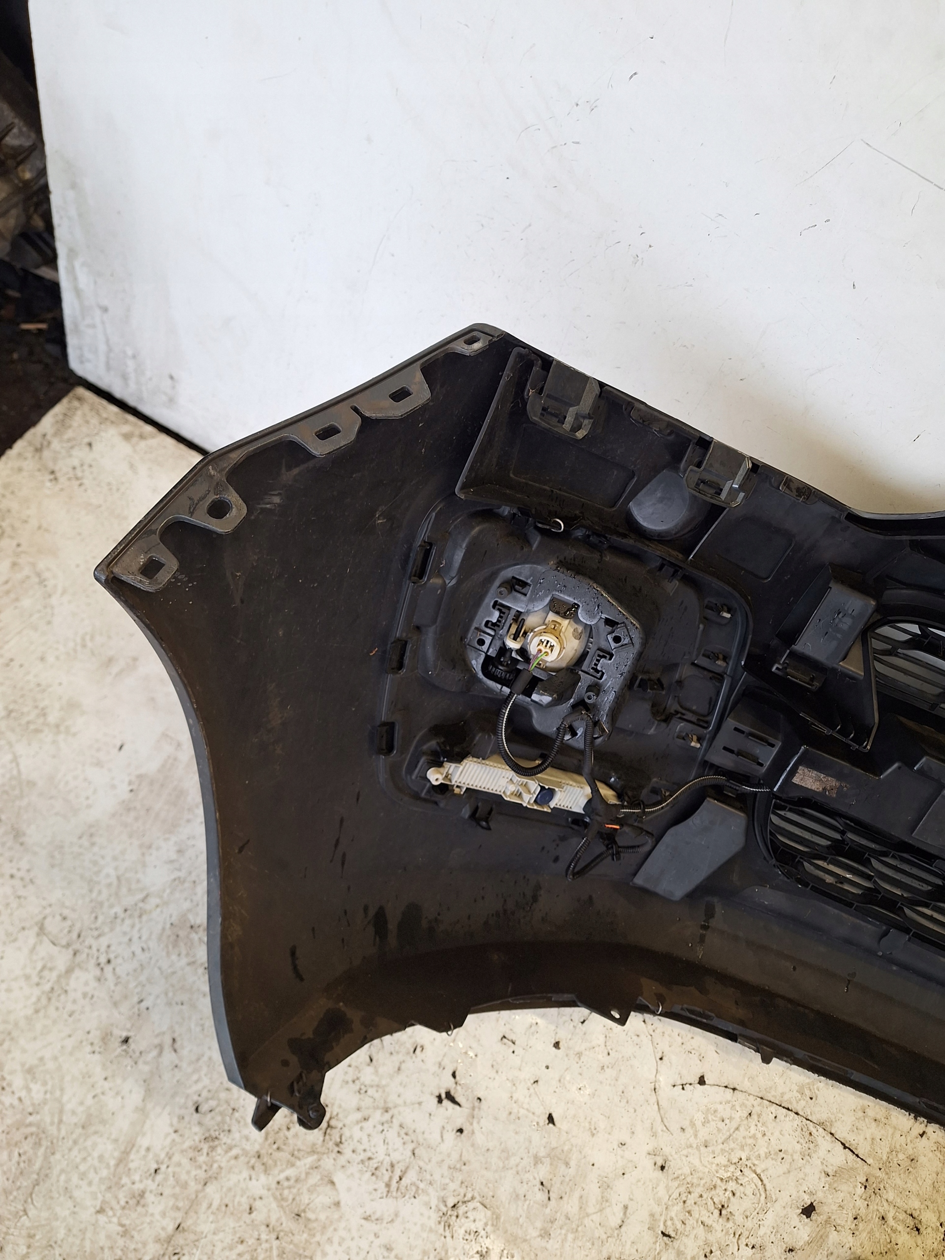 CITROEN C3 PICASSO LIFT 12-15 bumper + LED