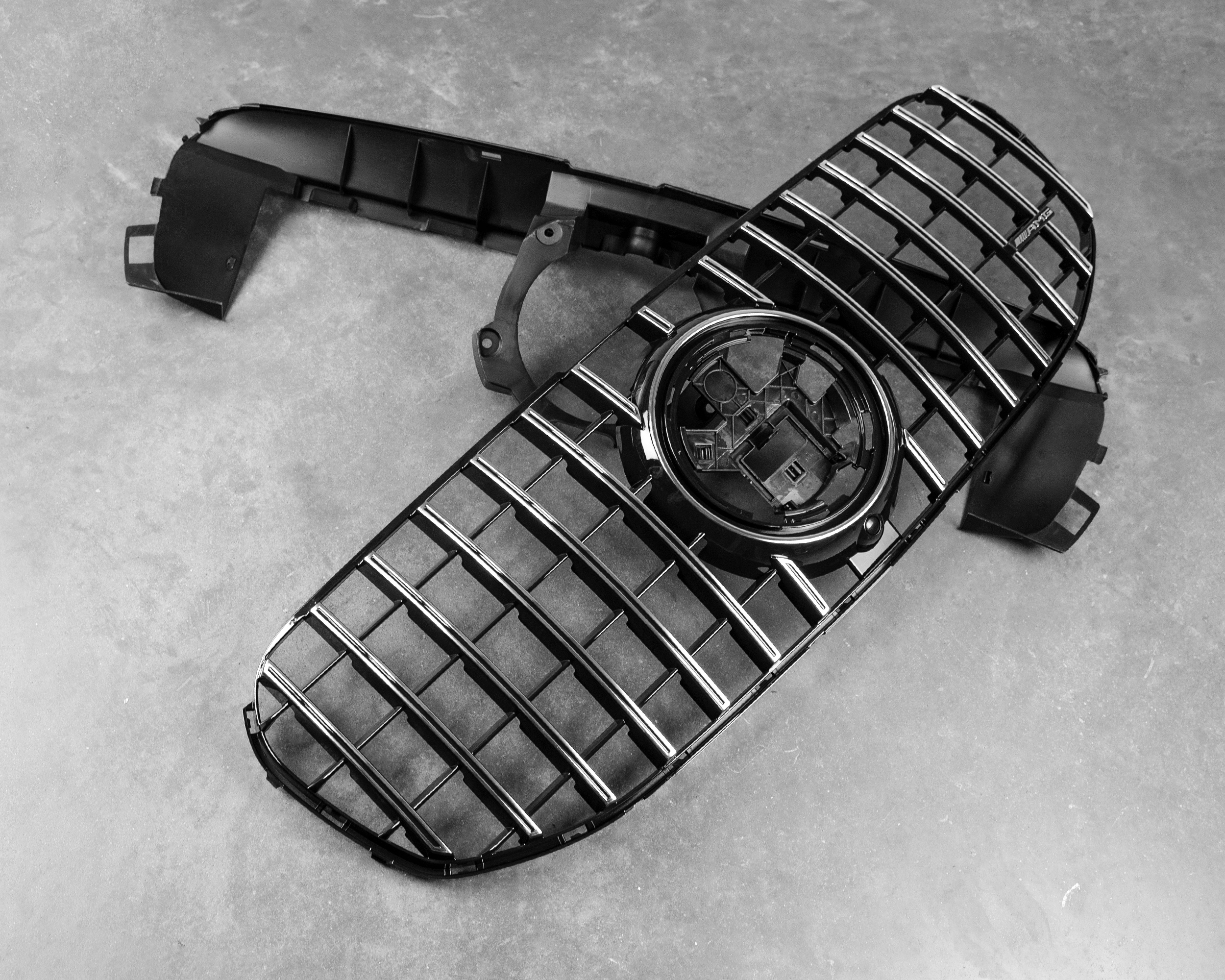 Atrapa przednia Grill AMG Mercedes GLS X167 2020- Producent części Inny