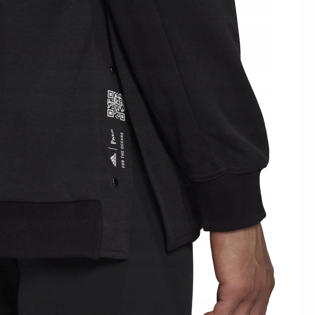 BLUZA MĘSKA ADIDAS PARLEY RUN SWEATSHIRT S CZARNA Running Model Parley Run for the Oceans Sweatshirt