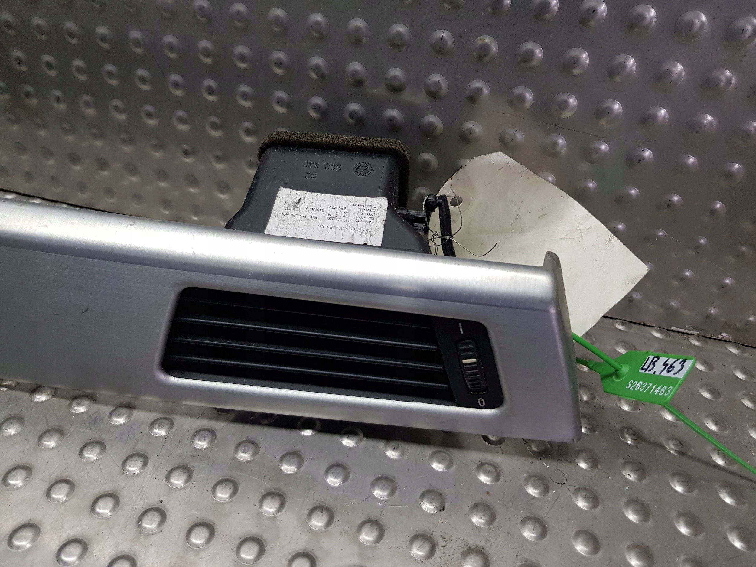 moulding consoles central grid air conditioning devices 9130458 9130460 BMW SERIA 3 E90 E91
