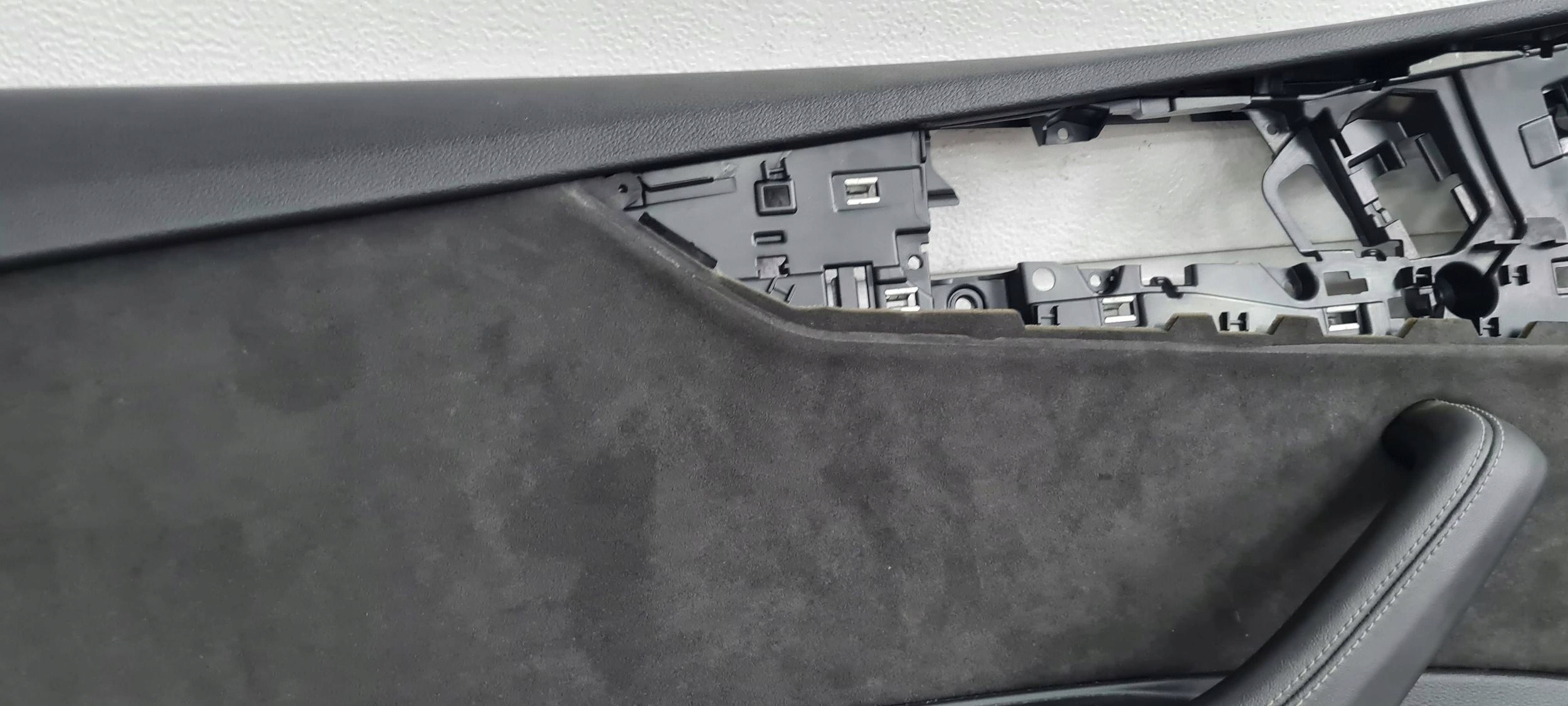 S5 8W A5 COUPE side upholstery door left front ALCANTARA 8W6867105A