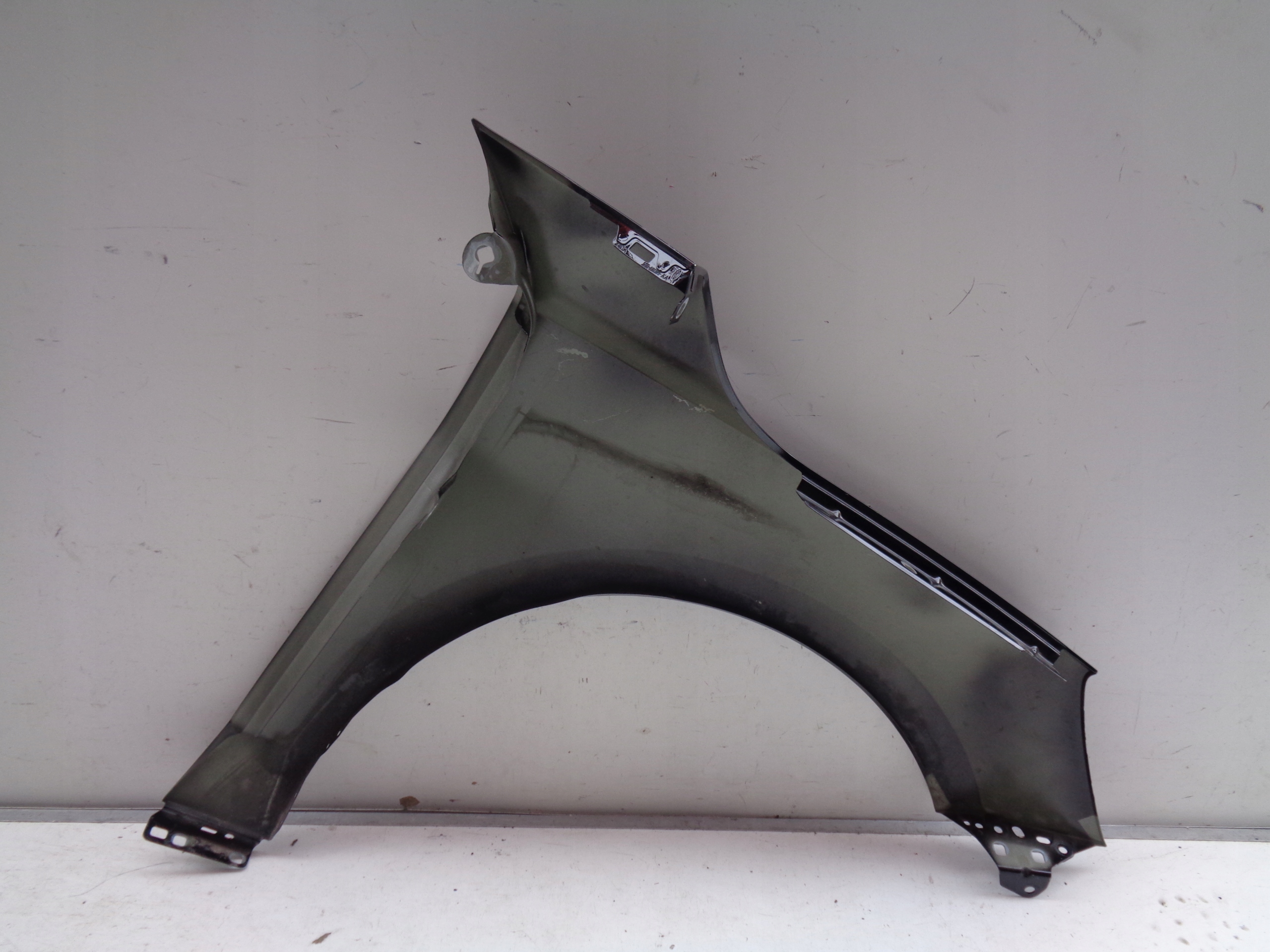 fender left front FORD FOCUS MK4 18- NR 38676