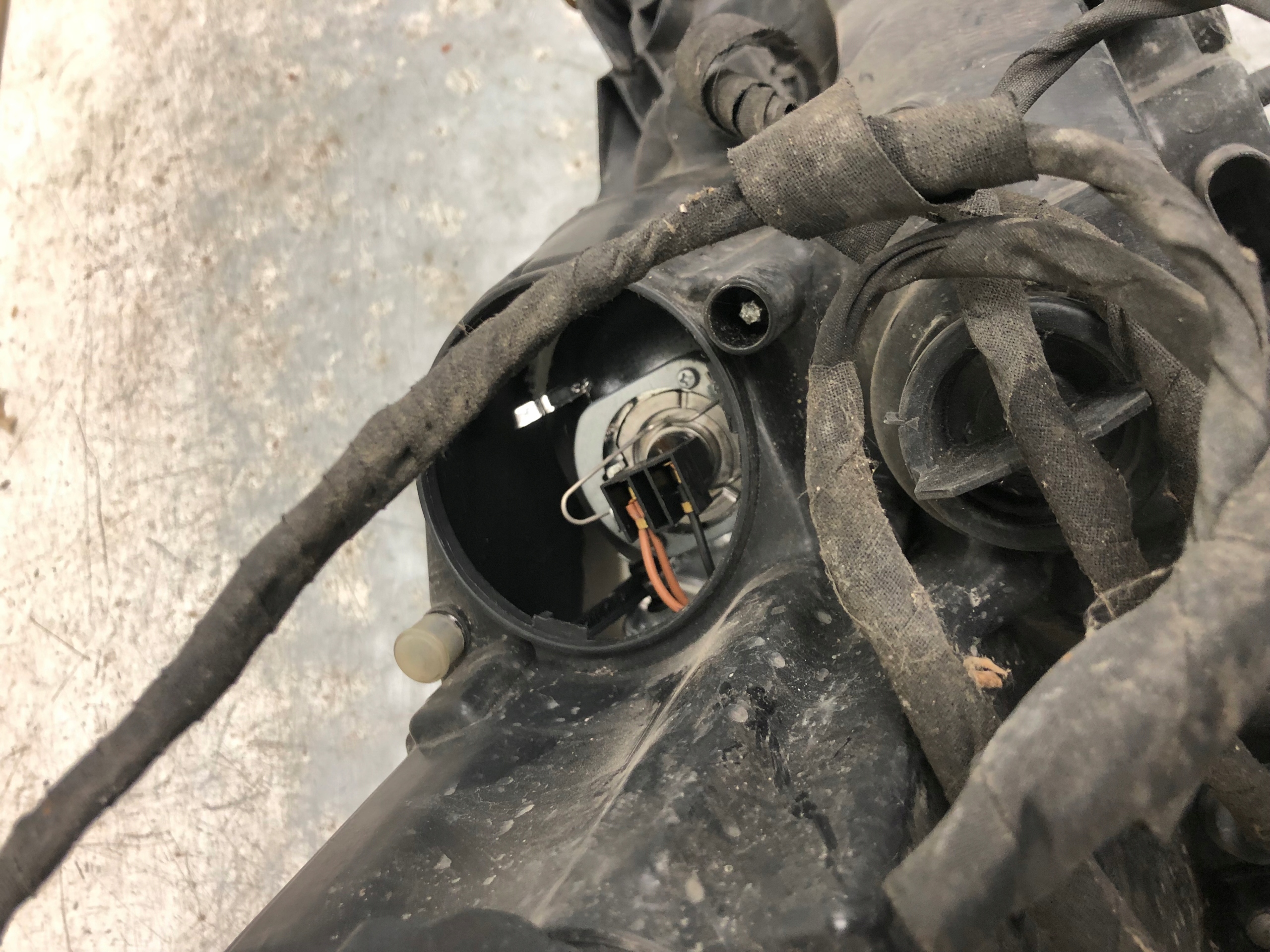 Licht links vorne TYC MERCEDES W164