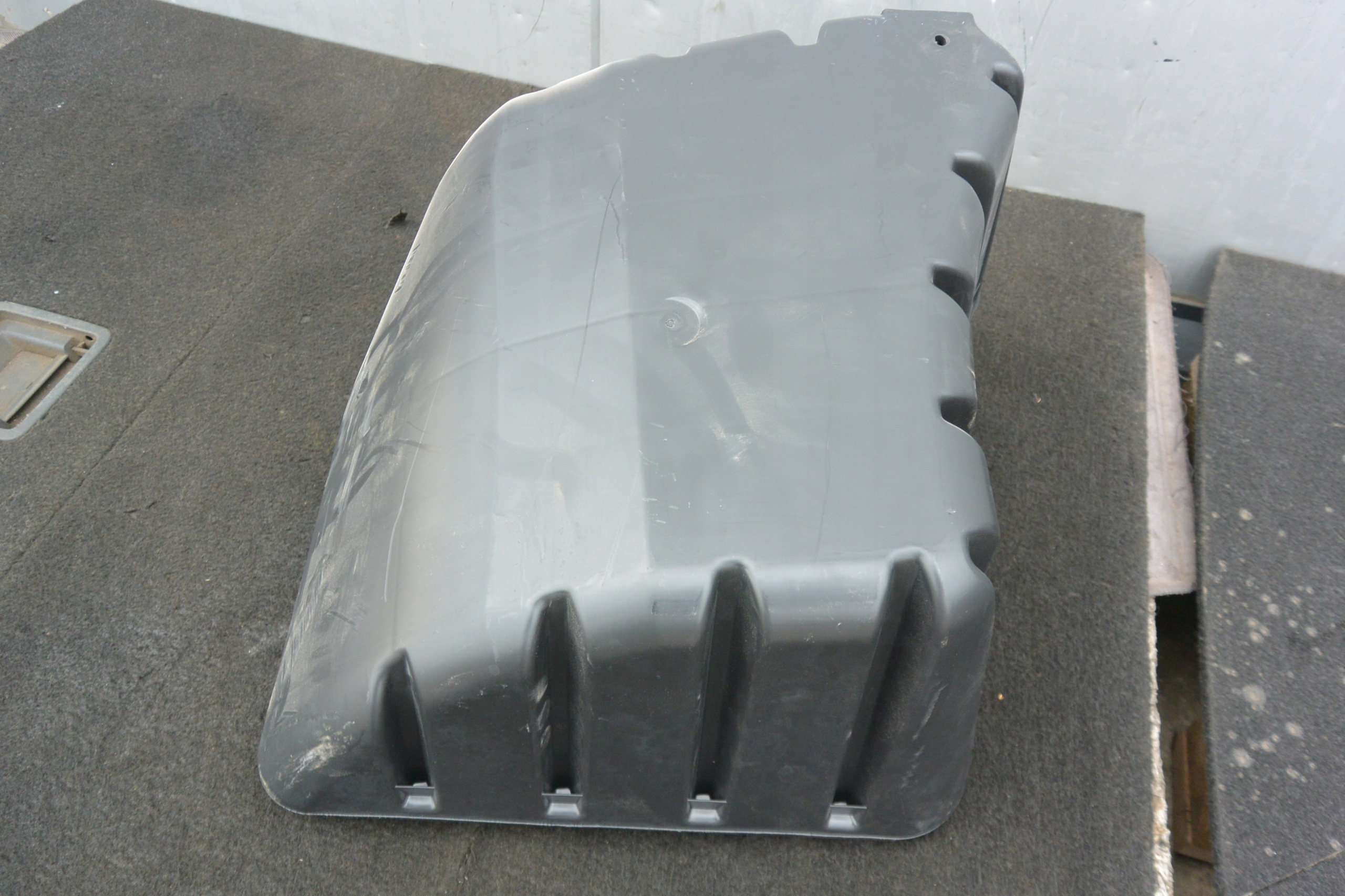 hangszóró SUBWOOFER TESLA MODEL S 12-16