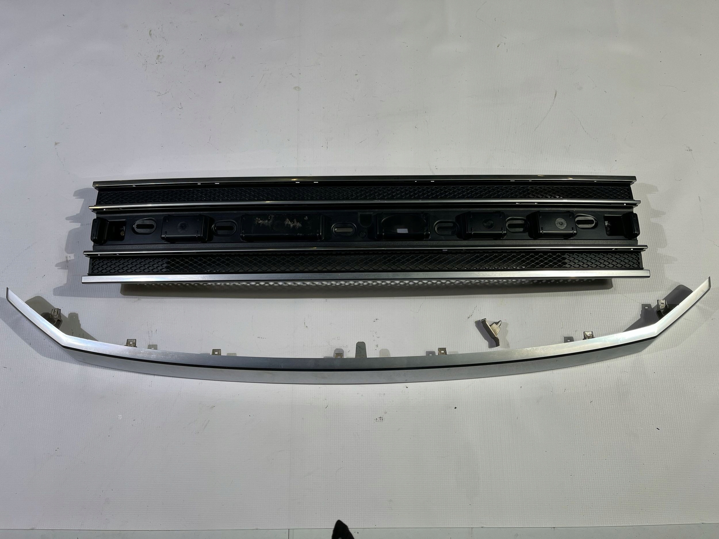 grill front grille radiator Ford Flex 2013 - 2019