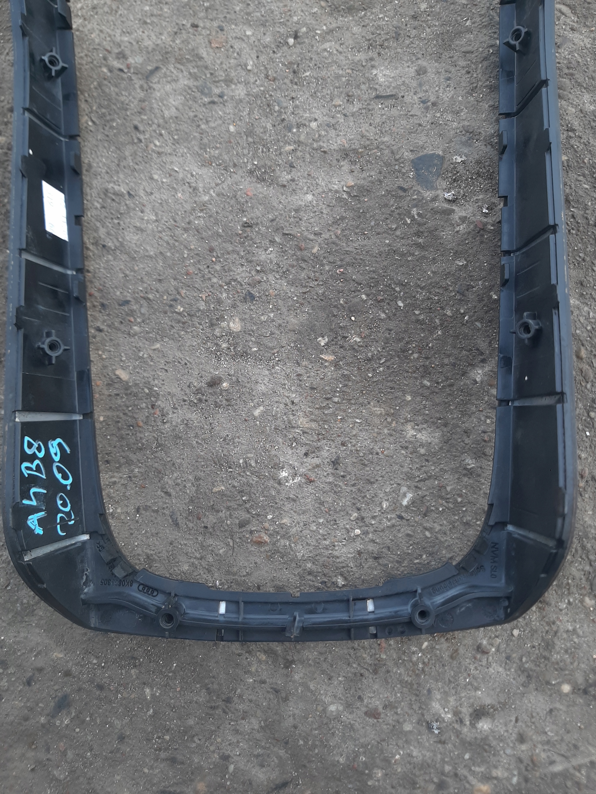AUDI A4 B8 DEKOR modanatura TUNELU BLACK PIANO