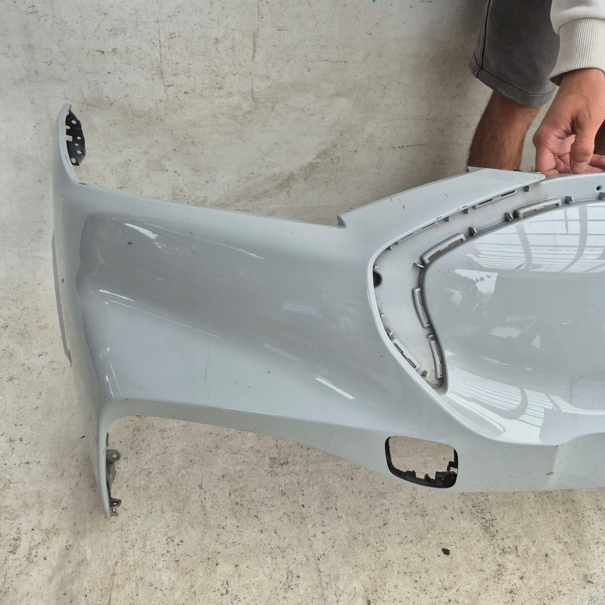FORD MUSTANG MACH-E 20-> bumper front front PDC