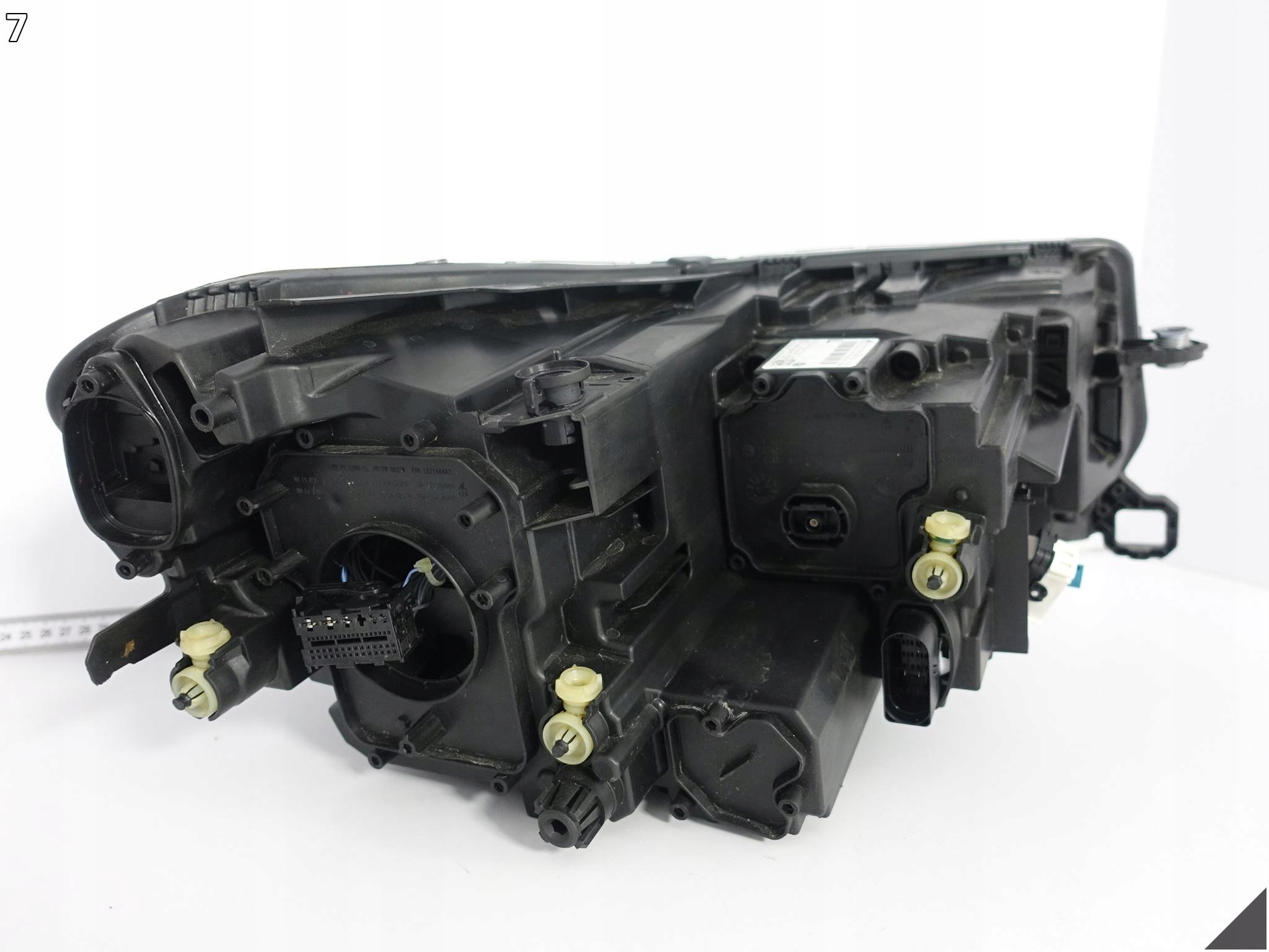 VW TIGUAN III 571 (3 GENERACJA) 24- light IQ.LIGHT FULL LED left front EU