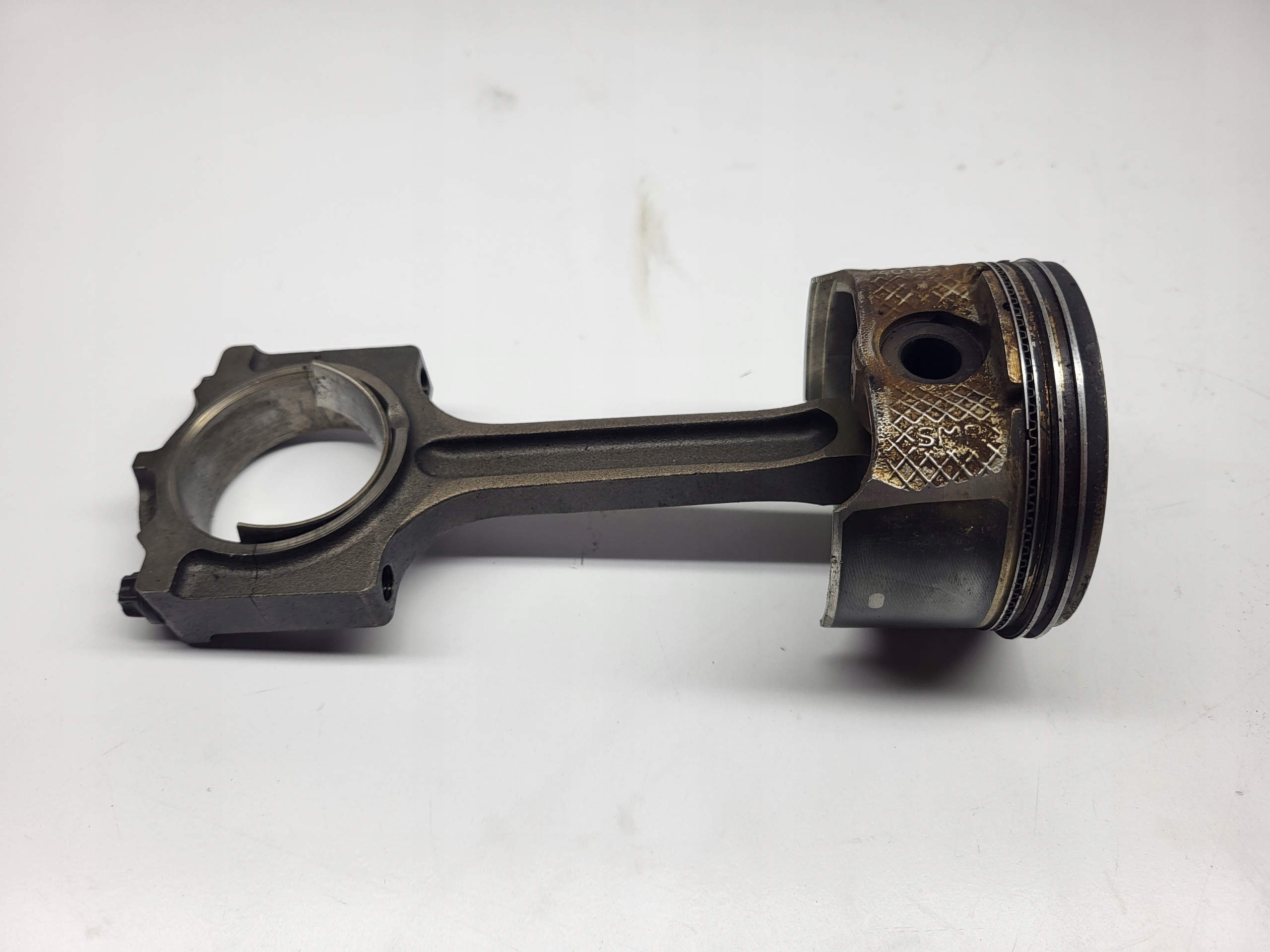FORD FOCUS MK2 C-MAX 1.8 16V piston connecting rod