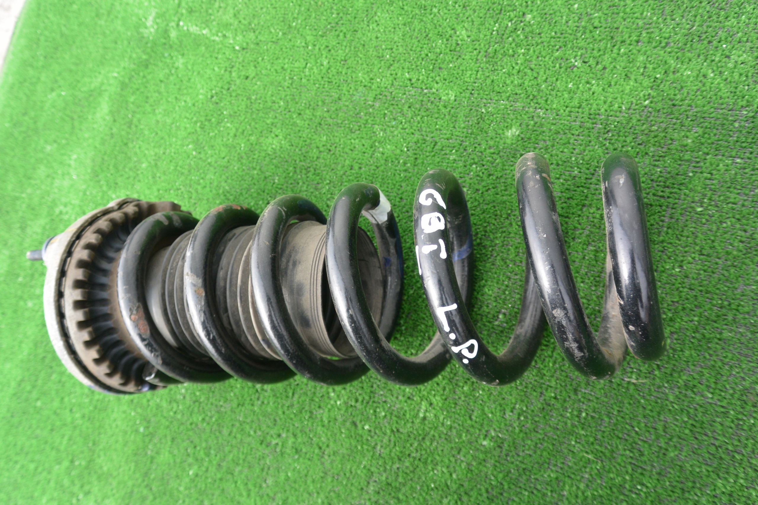 ПРУЖИНА ПЕРЕДНЯЯ 3.0 MASERATI QUATTROPORTE GHIBLI