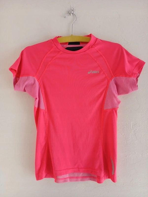 Sportowa koszulka Asics rozmiar S