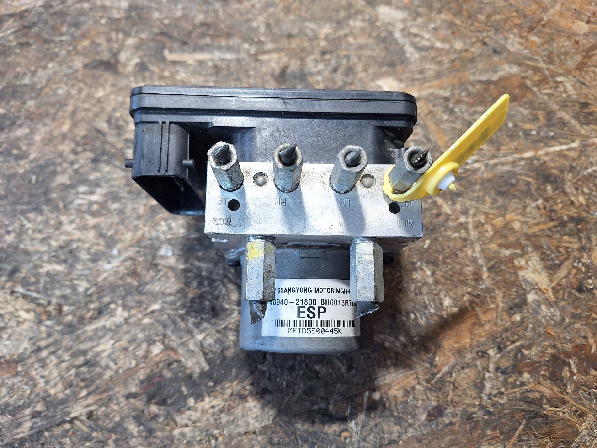 pump control unit ABS BE6003R700 48940-21800 SSANGYONG RODIUS II