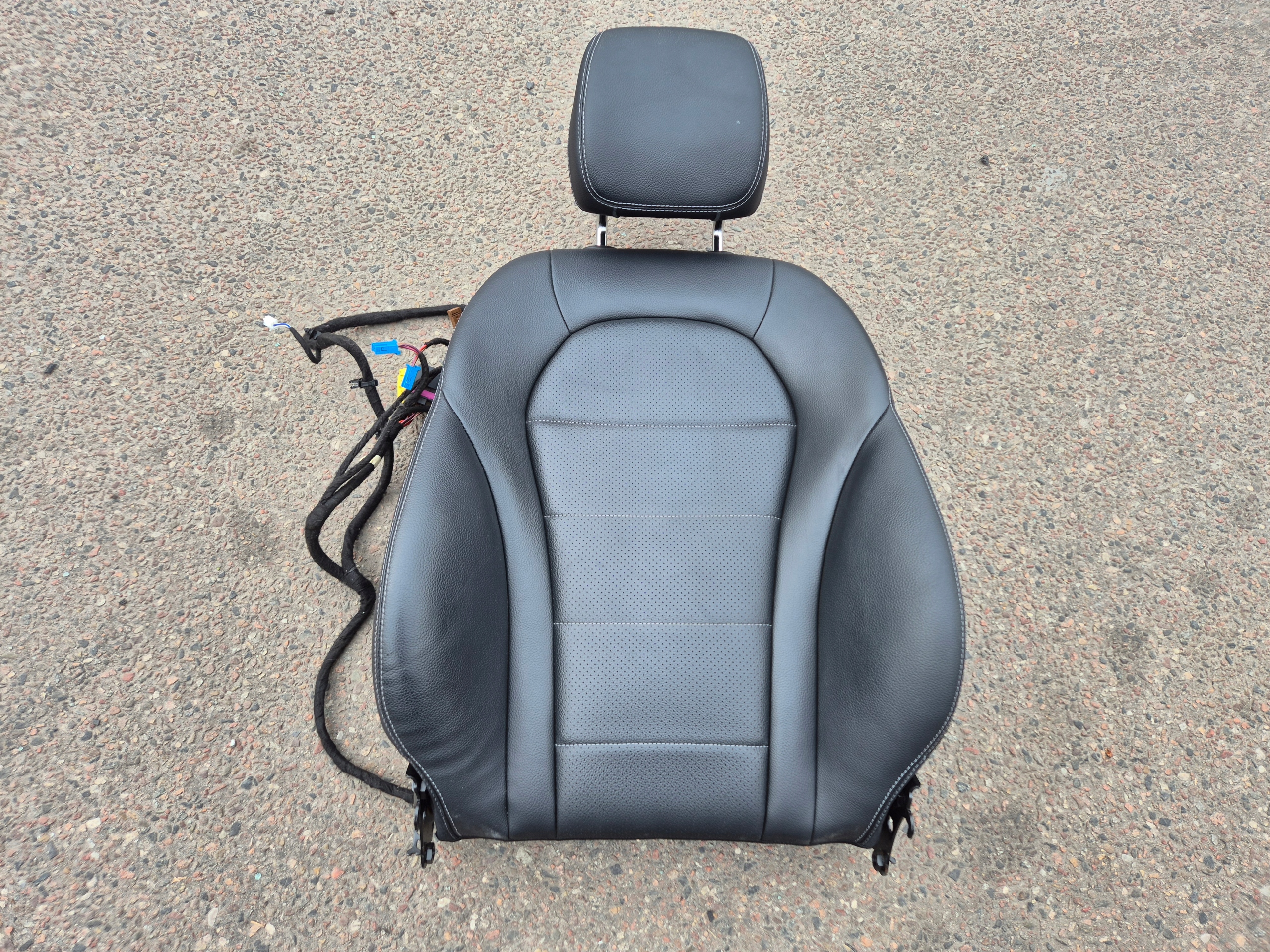 OPARCIE seat side front front leather MERCEDES W205 BDB!!