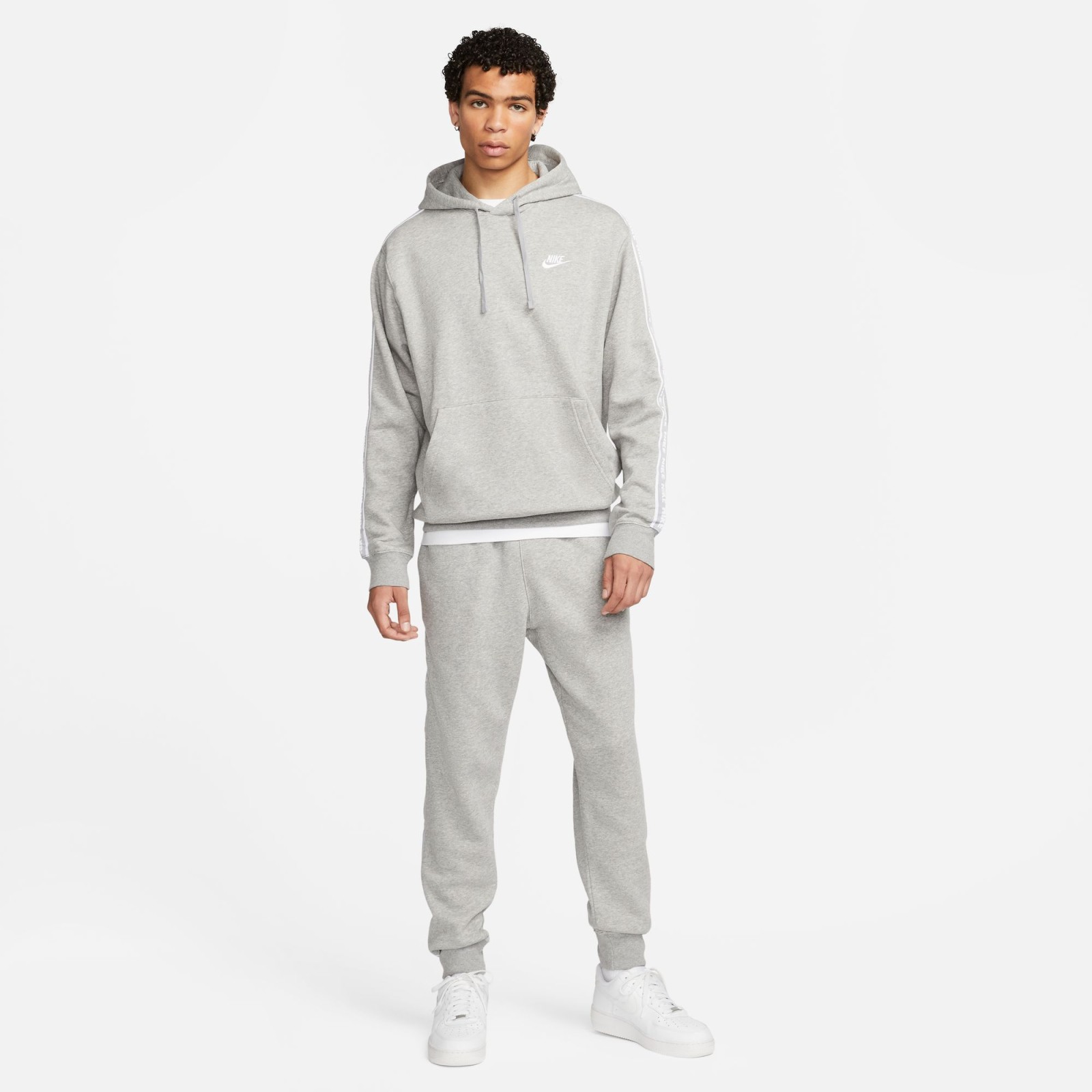 Pánske komplety a súpravy Nike Club Fleece M Graphic Hood Tracksuit