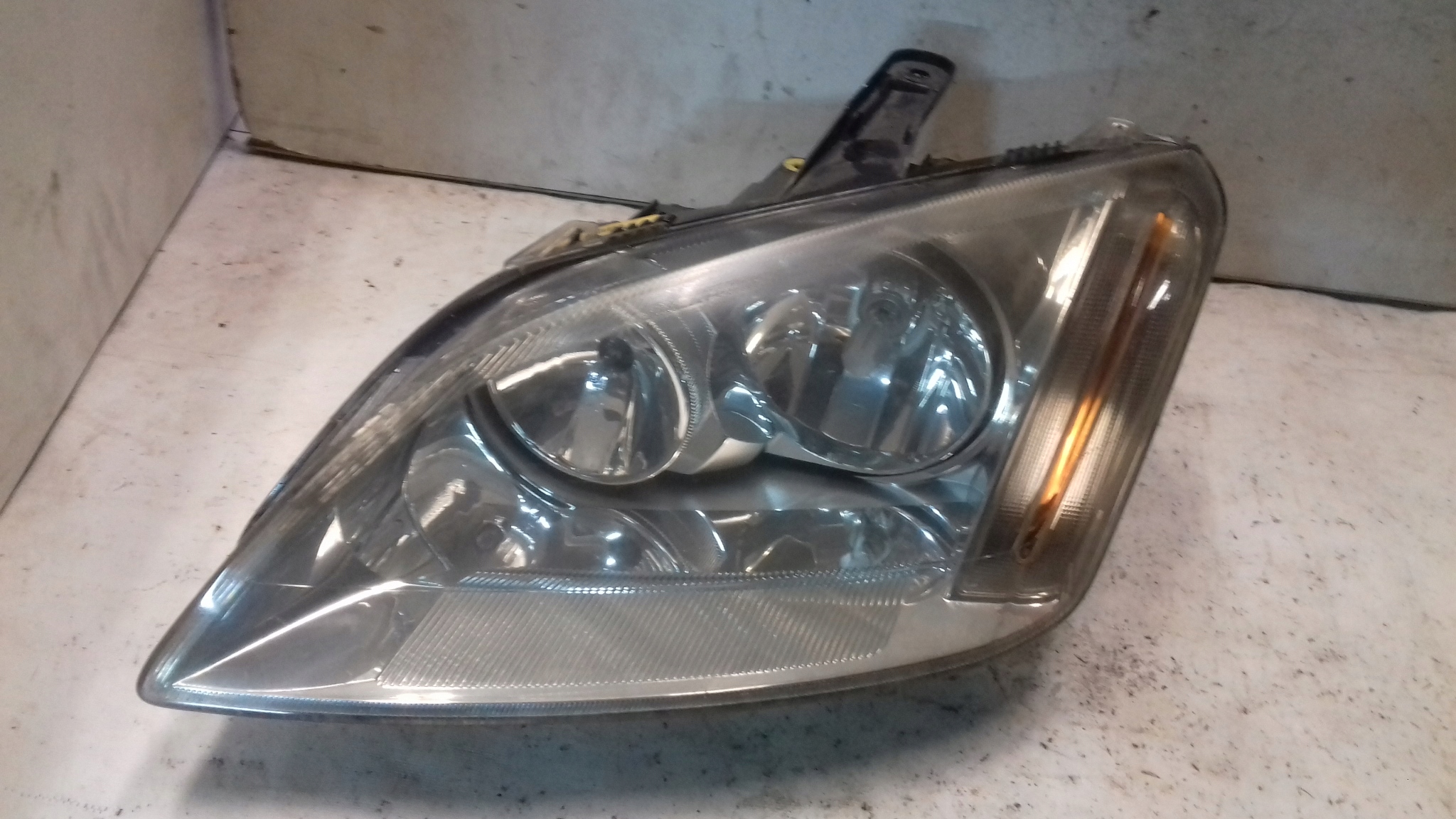 фара левая передняя 3M5113006AH FORD c-max MK1 03-06