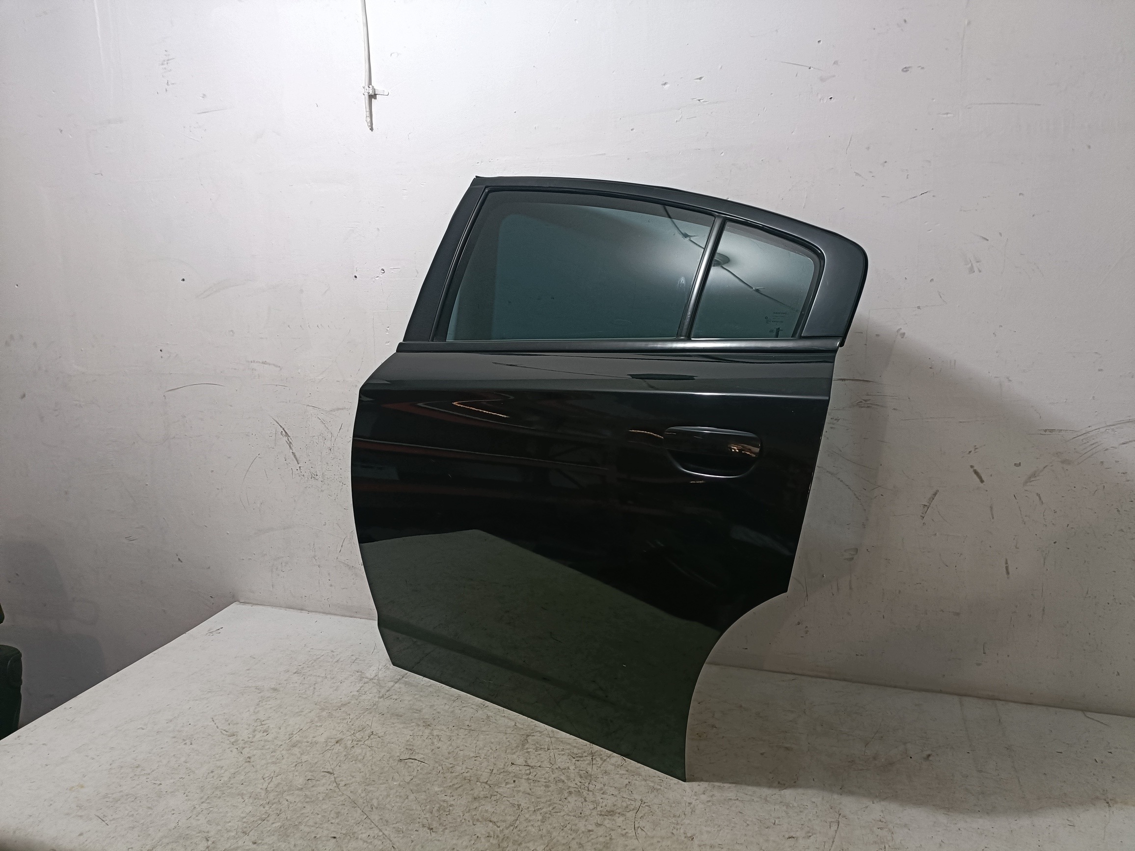 DODGE CHARGER 2019- door left rear part rear. PX8 complete