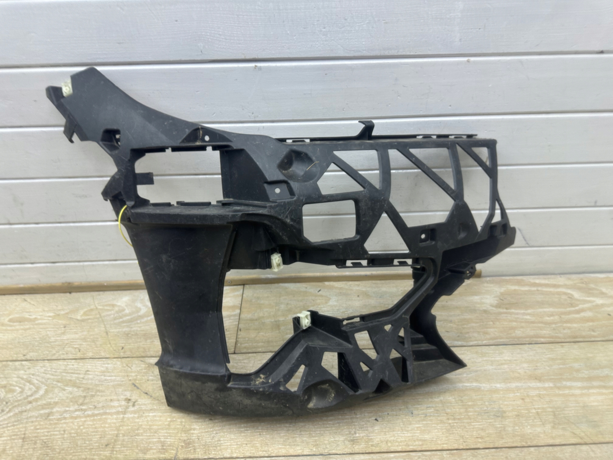 Support Console Support plaque Pare choc Droit (3) BMW 3 G20 G21 7422248