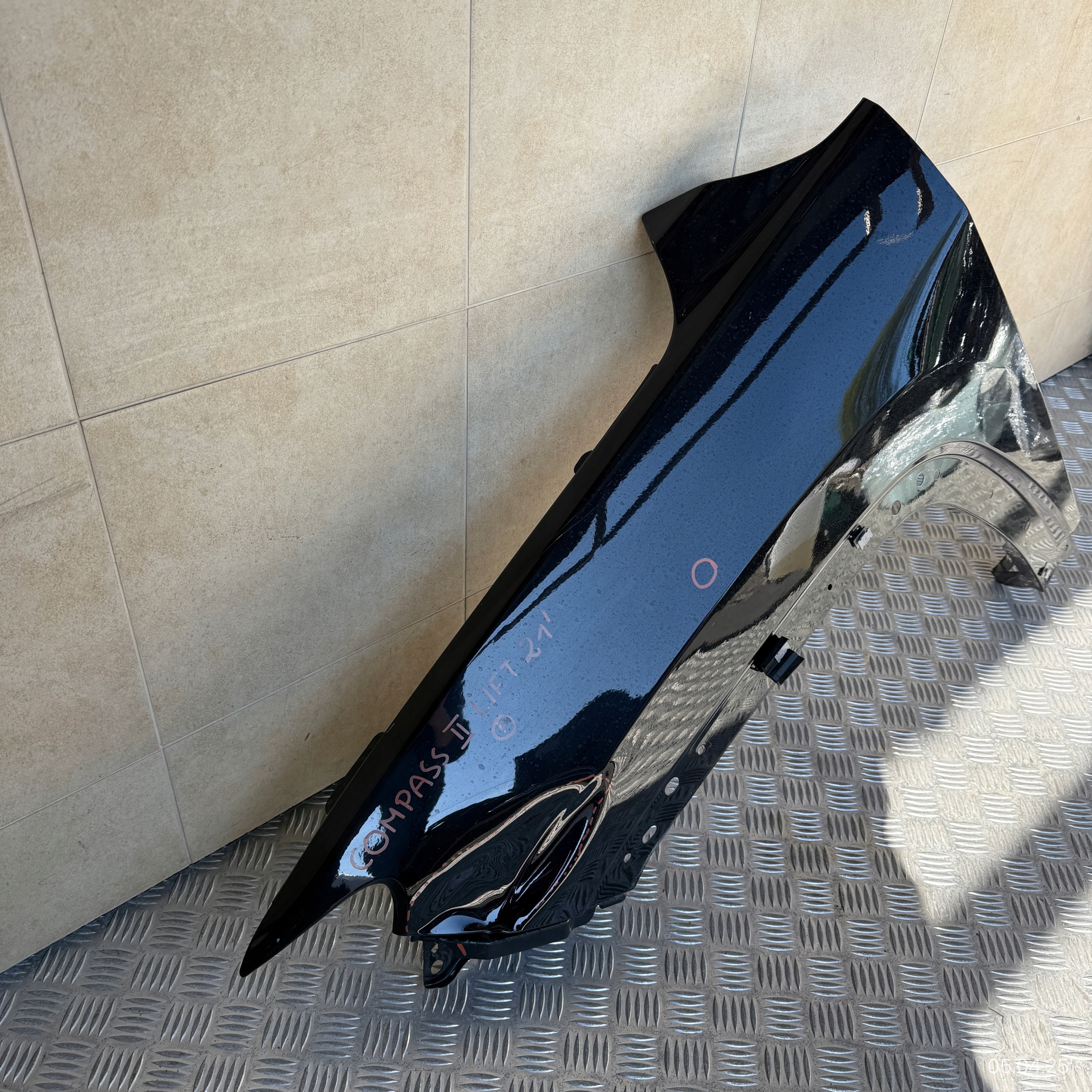 fender front left JEEP COMPASS II LIFT 2021 ROK