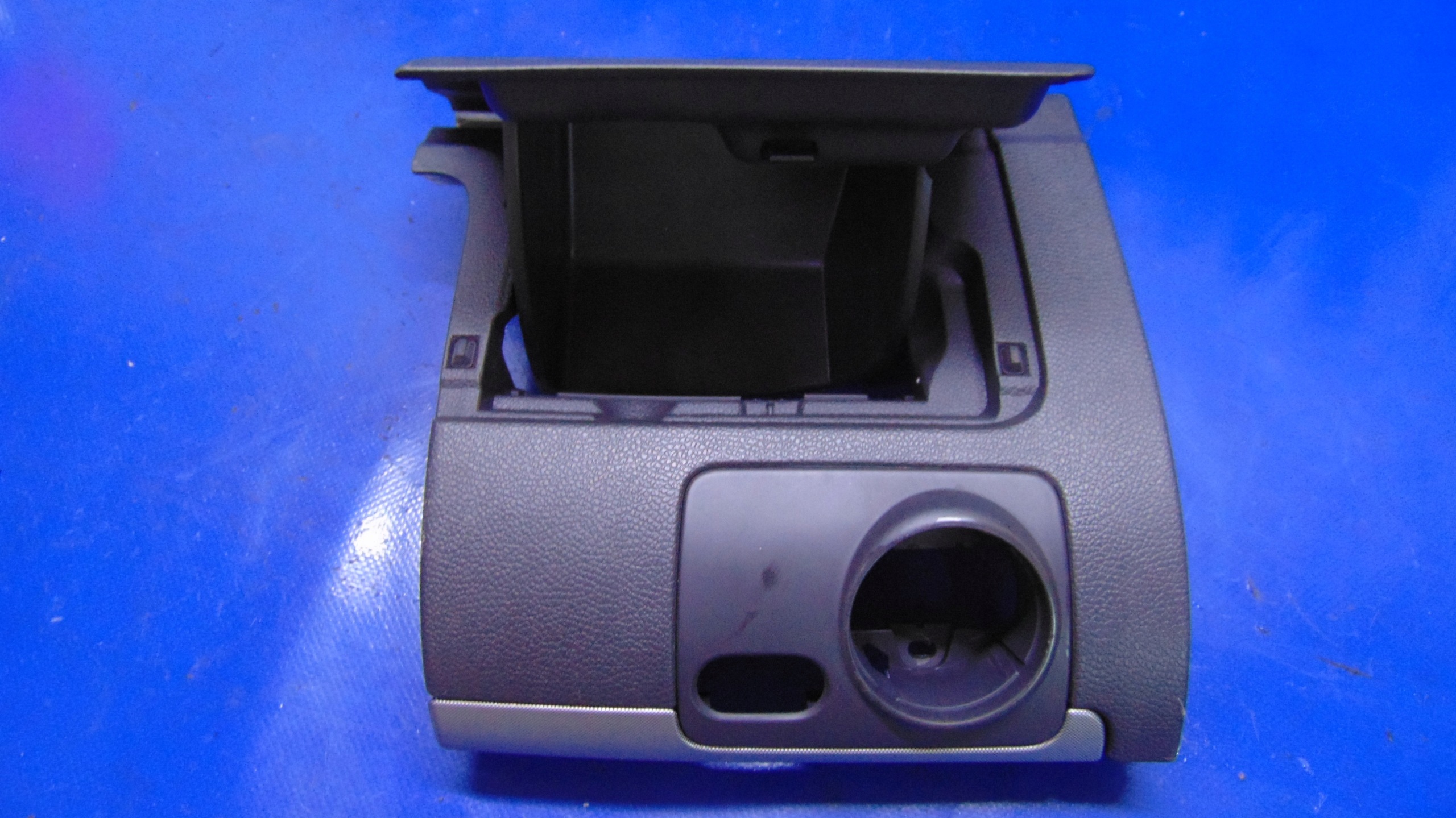 passenger compartment plato VW GOLF V HB 03-10 year